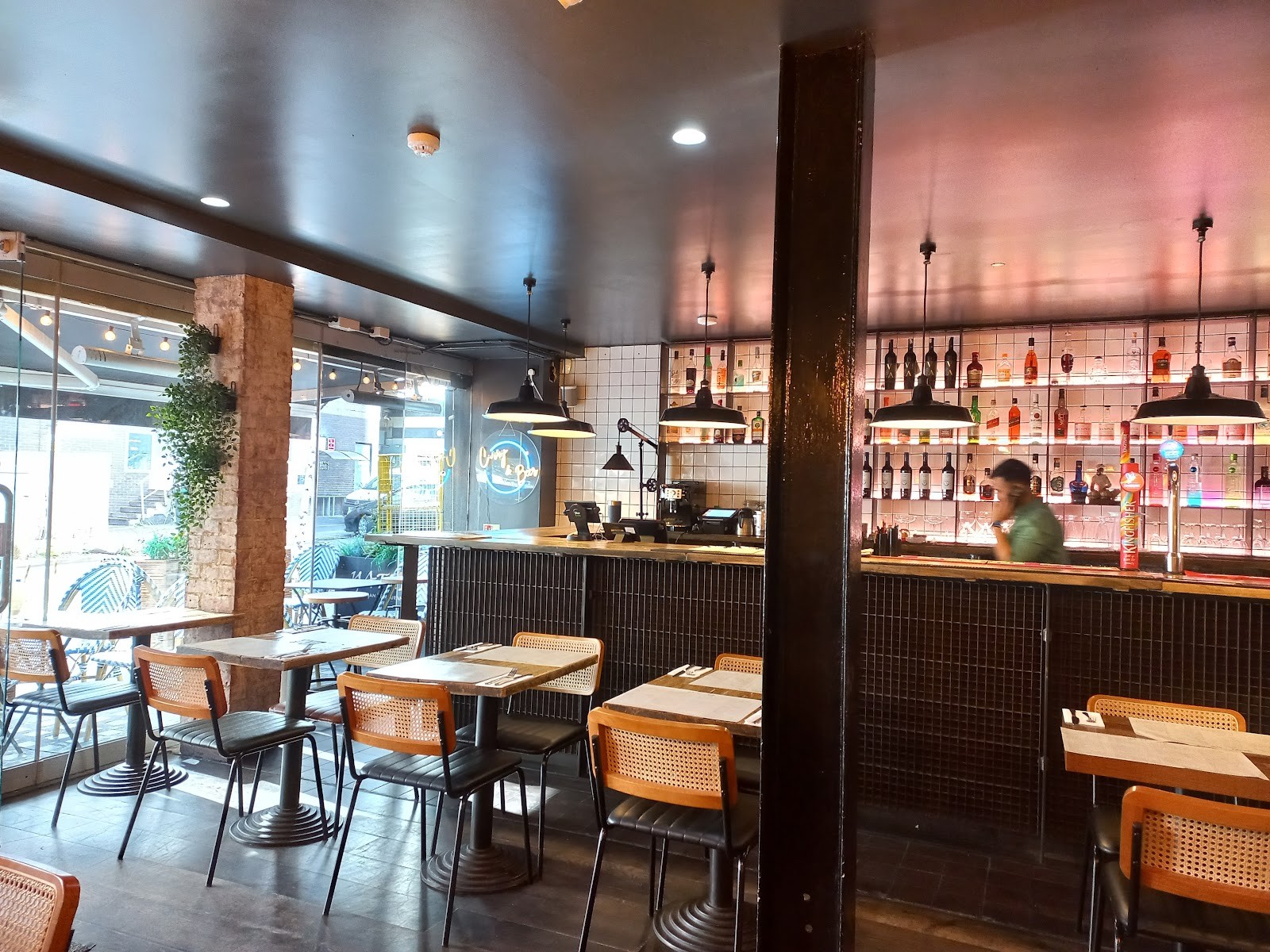 Yatri Indian Restaurant: the place