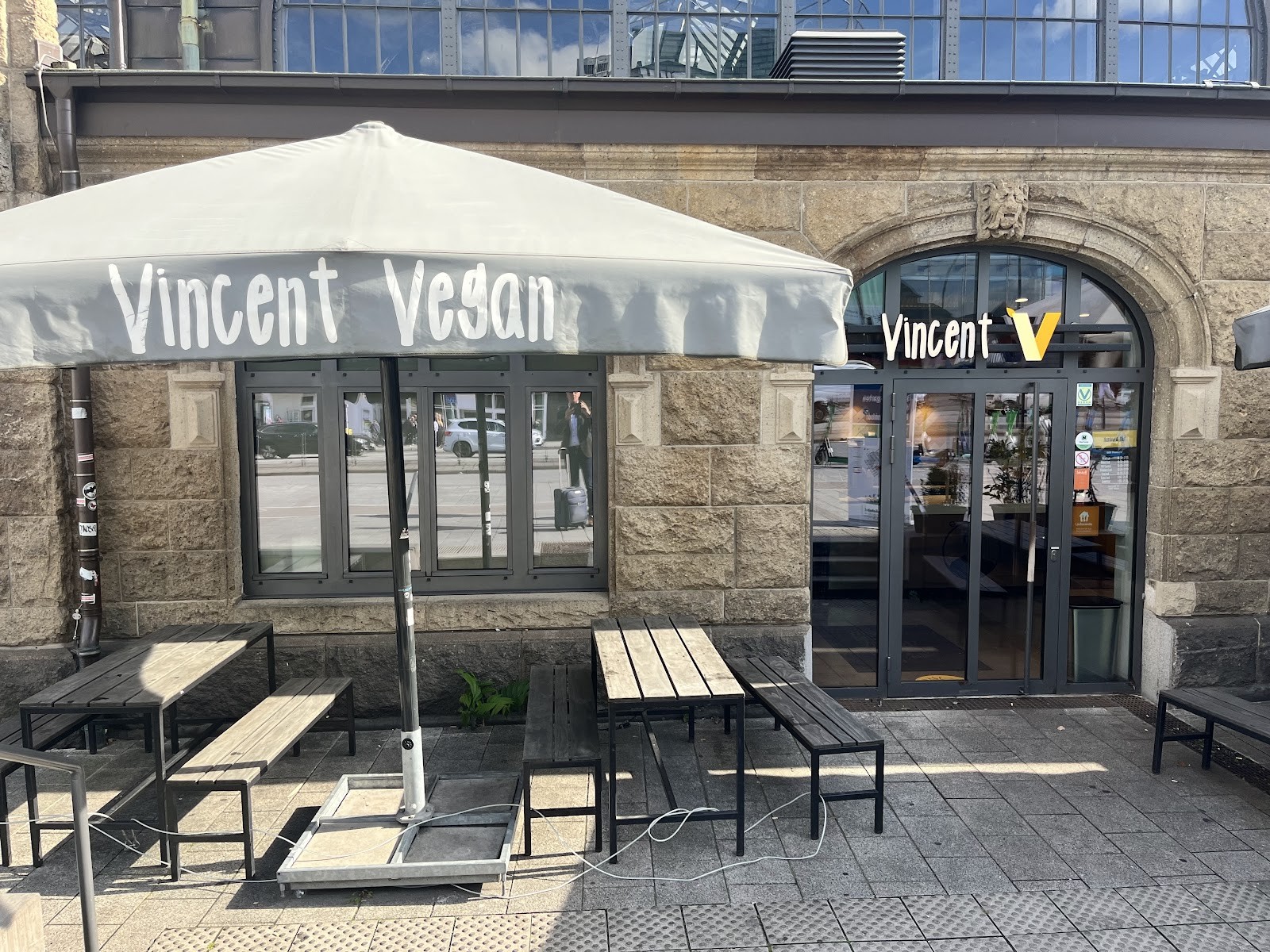 VINCENT: the place