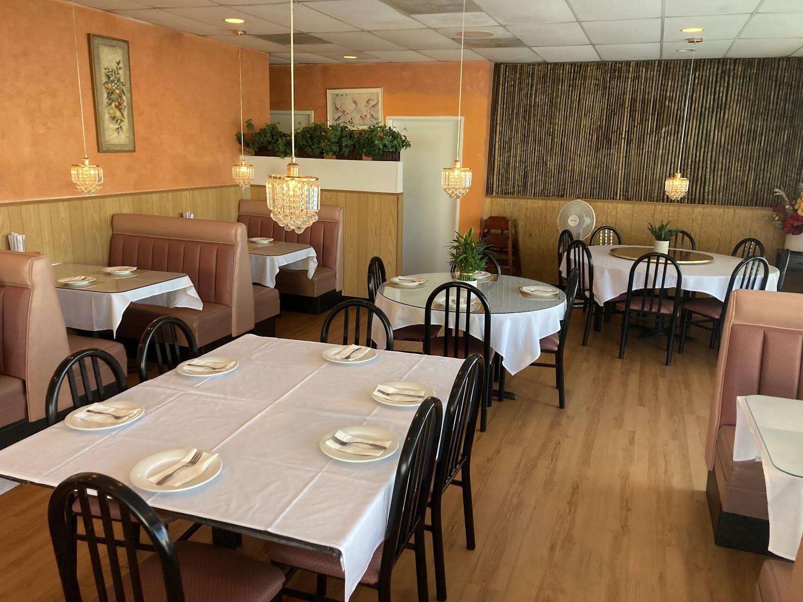 Garden Wok: the place