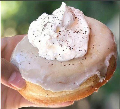 Doe Donuts + Ice Cream: food & drinks