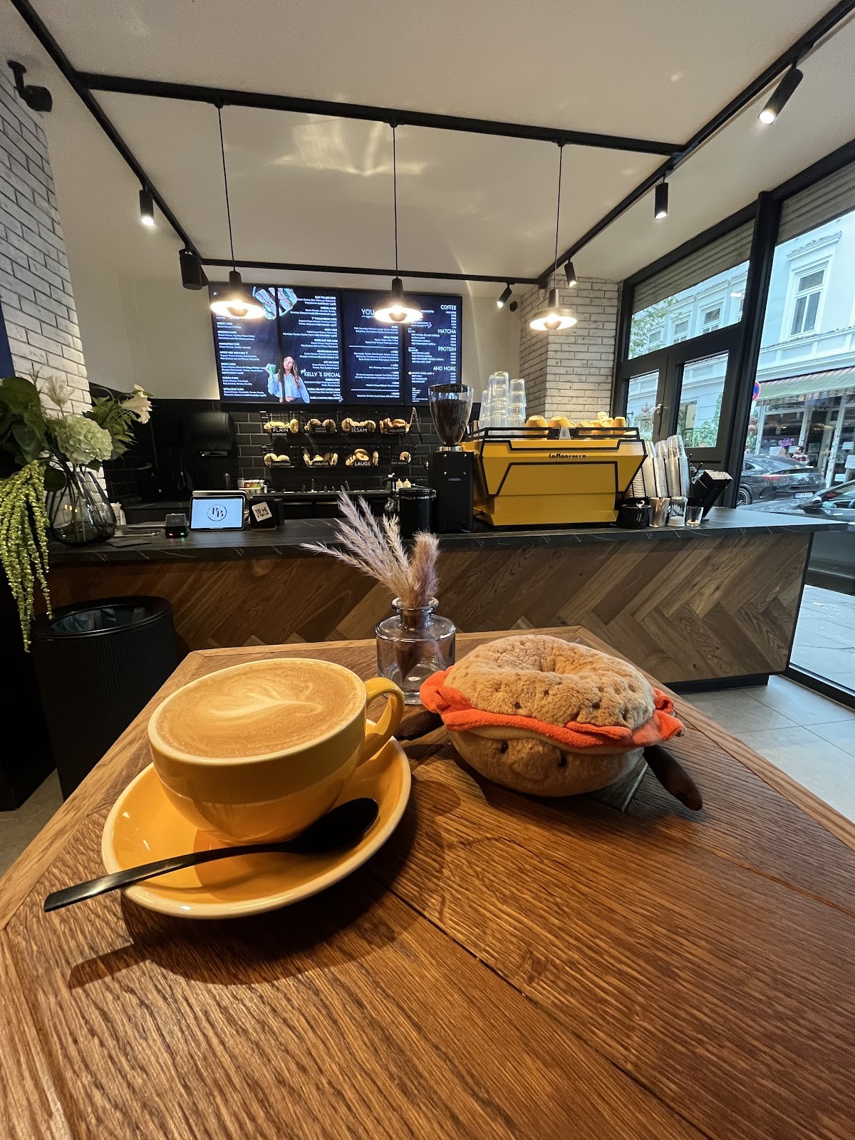 New York Bagel Bar / HH-Schanze: the place