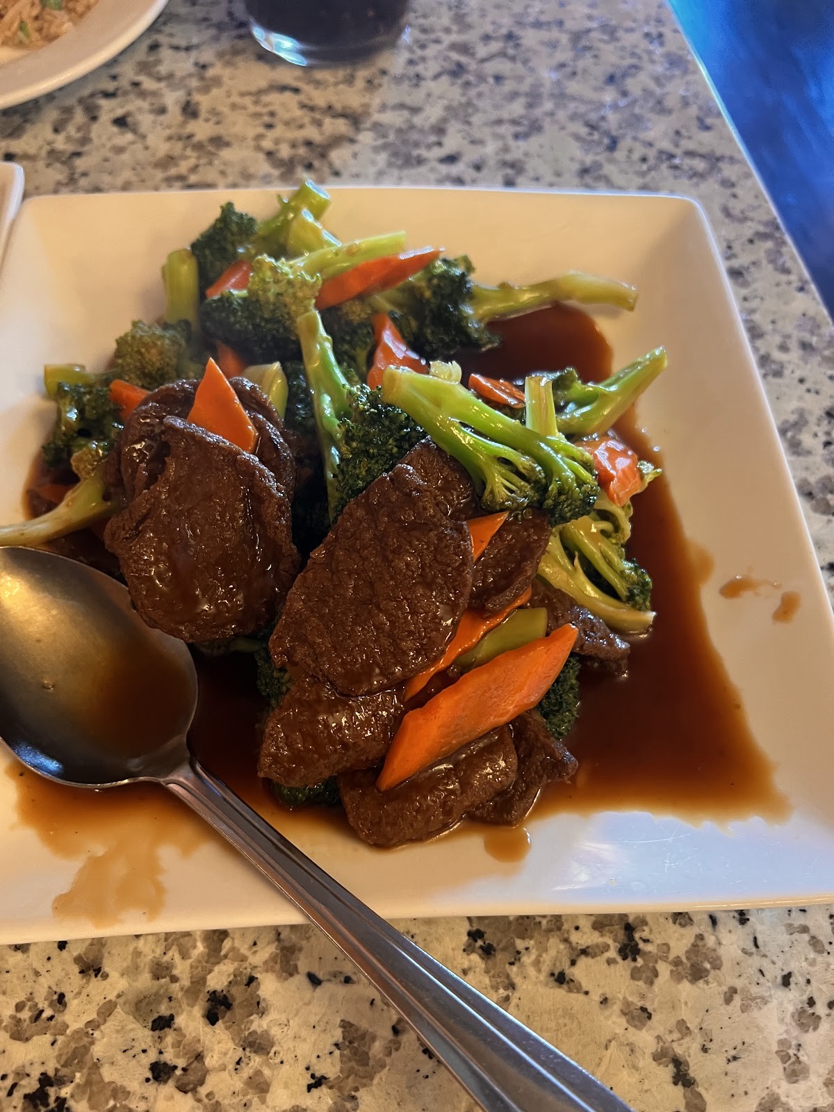 Yuan Su Vegetarian: food & drinks