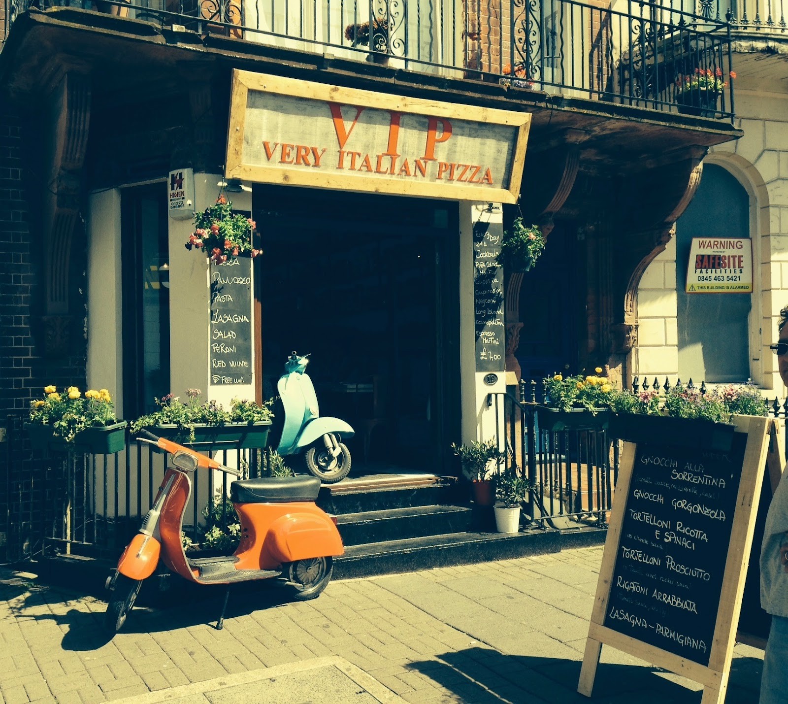VIP Pizza Brighton: the place
