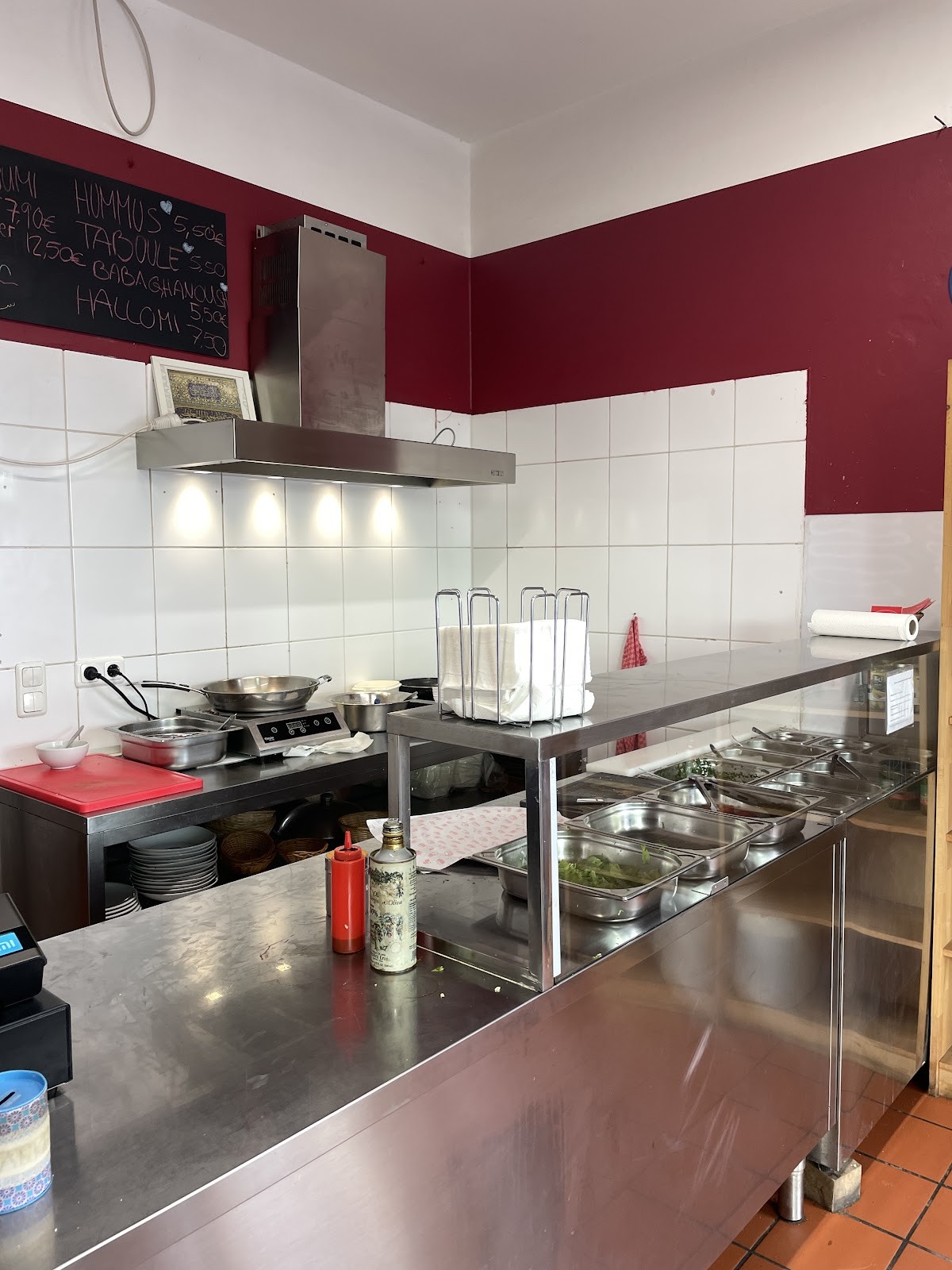 Make Falafel Not War Halal Restaurant: the place