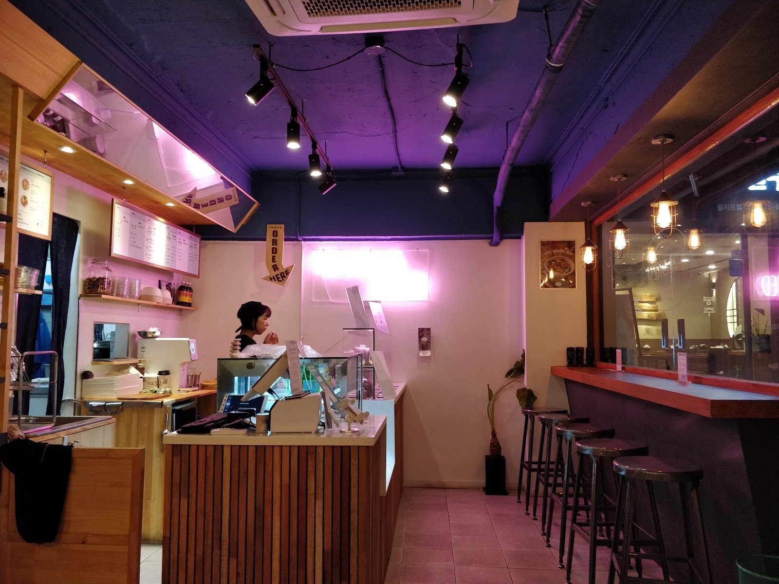HOOKED POKE: the place