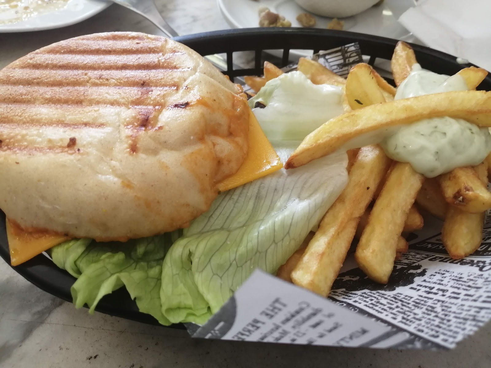 VIDA CAFE: food & drinks