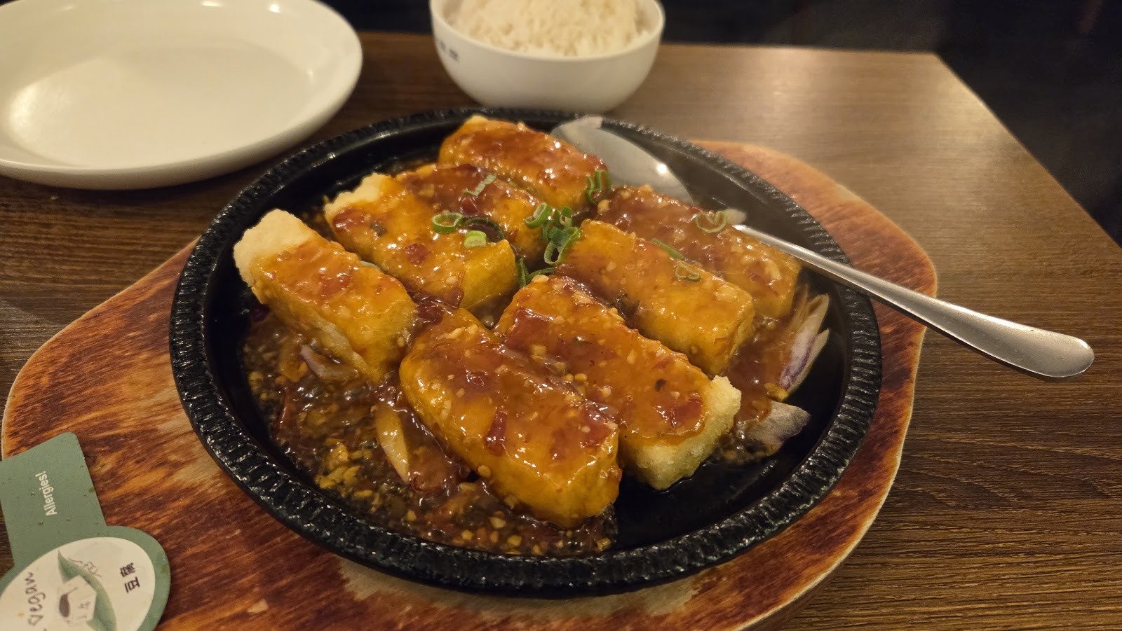 Tofu Vegan Golders Green: food & drinks