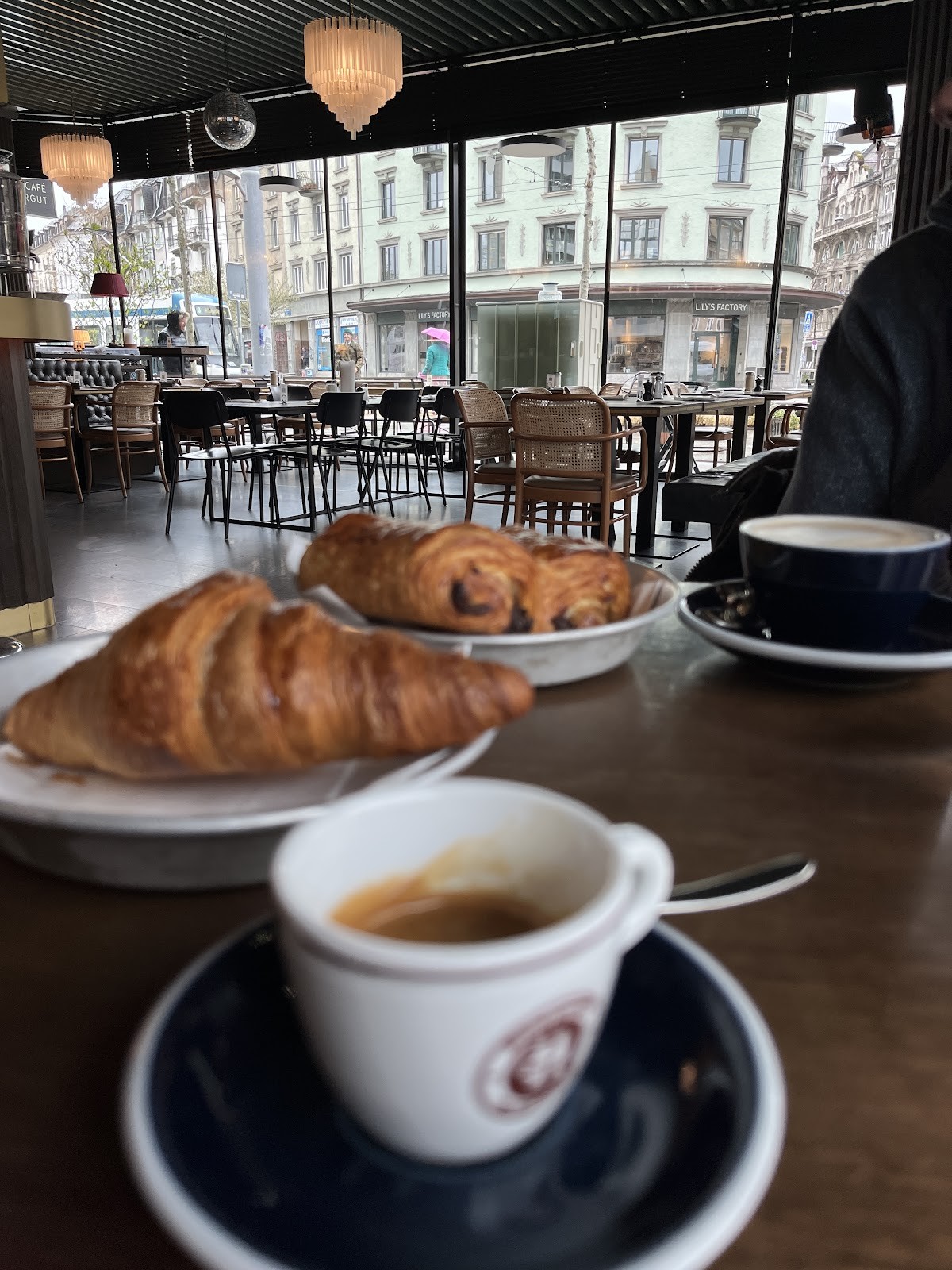 Grand Café Lochergut: the place