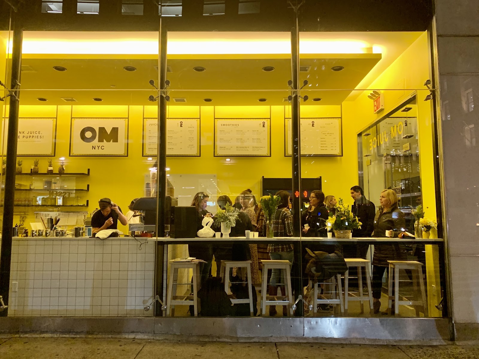 Om Juice Bar: the place