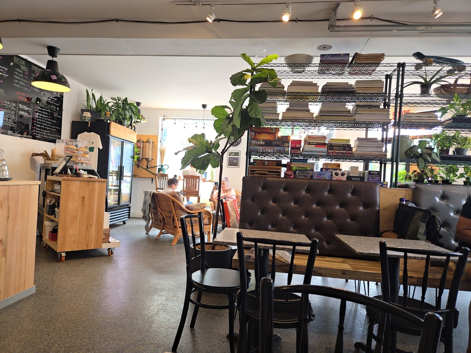Cafe Jardin: the place