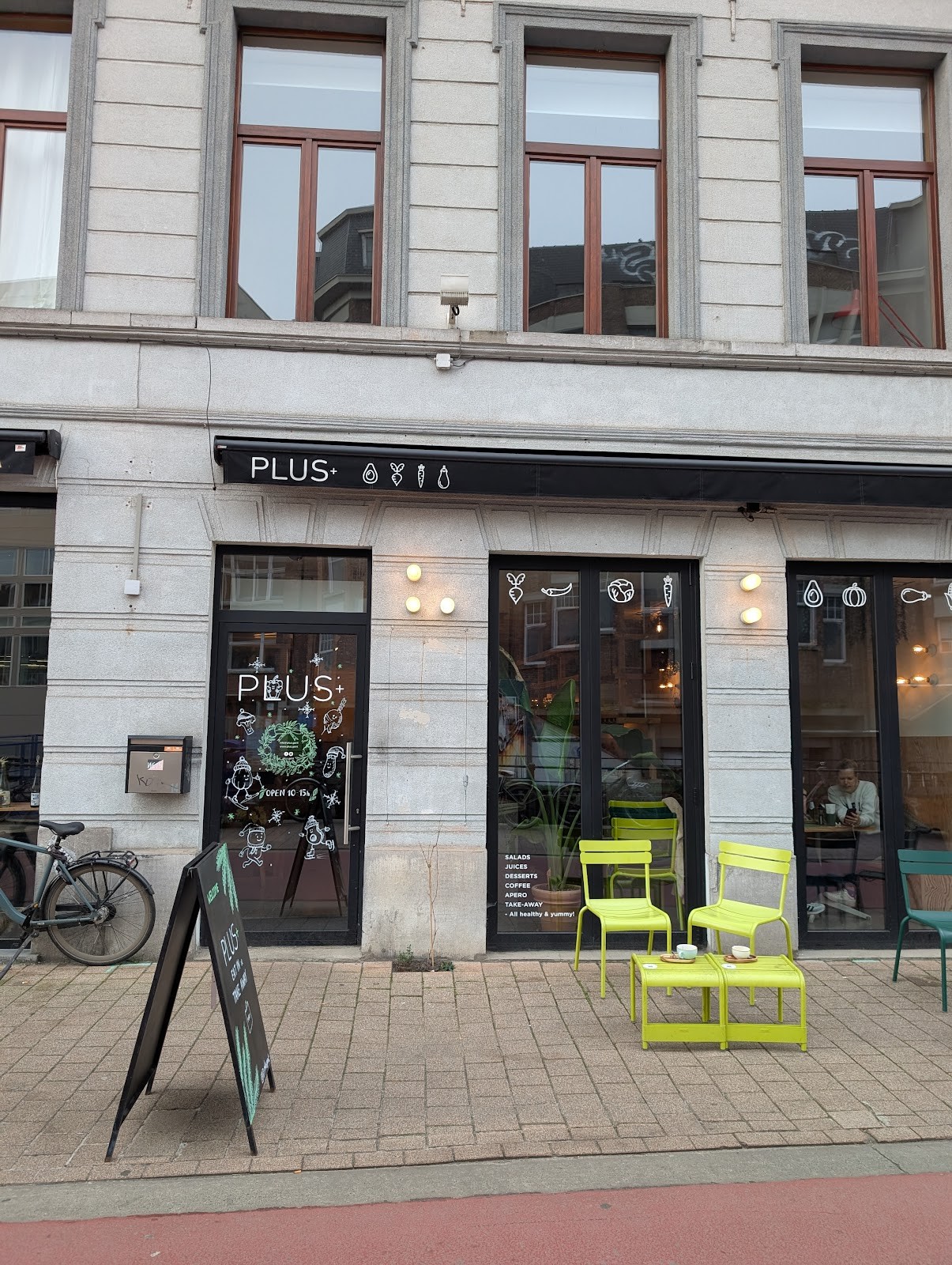 Plus+ | Breakfast & Lunch Spot in Ghent: the place