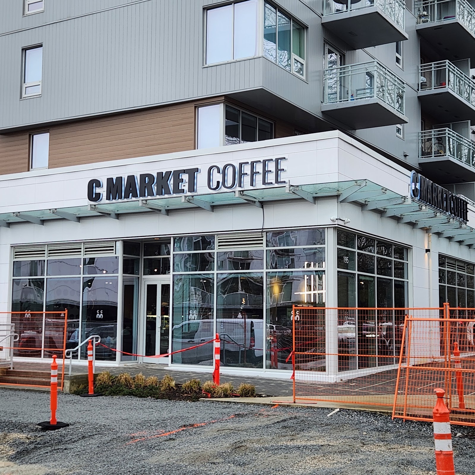 C Market Coffee (Main St.): the place