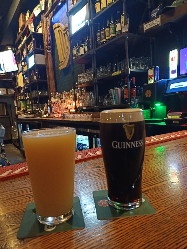 Donnellan's Irish Pub: photo 4