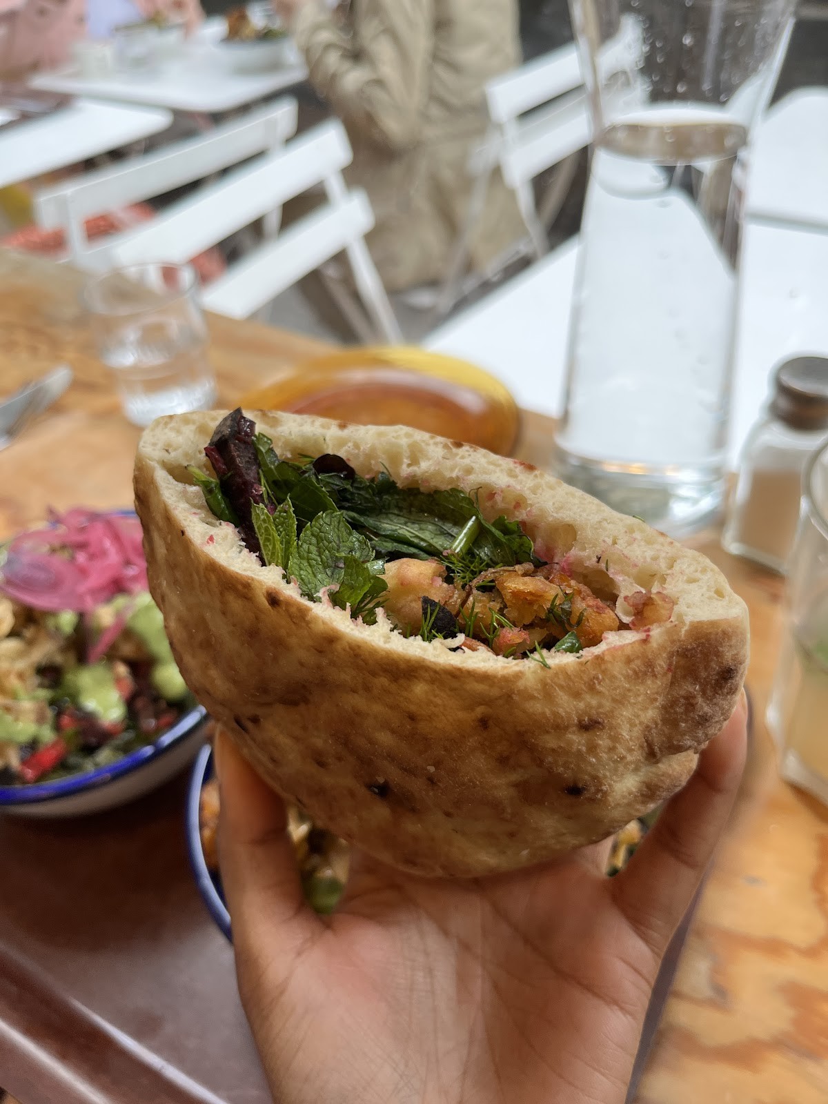 So Nat - Bourdaloue: food & drinks