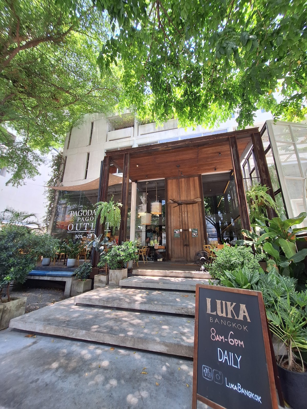 Luka Cafe: the place
