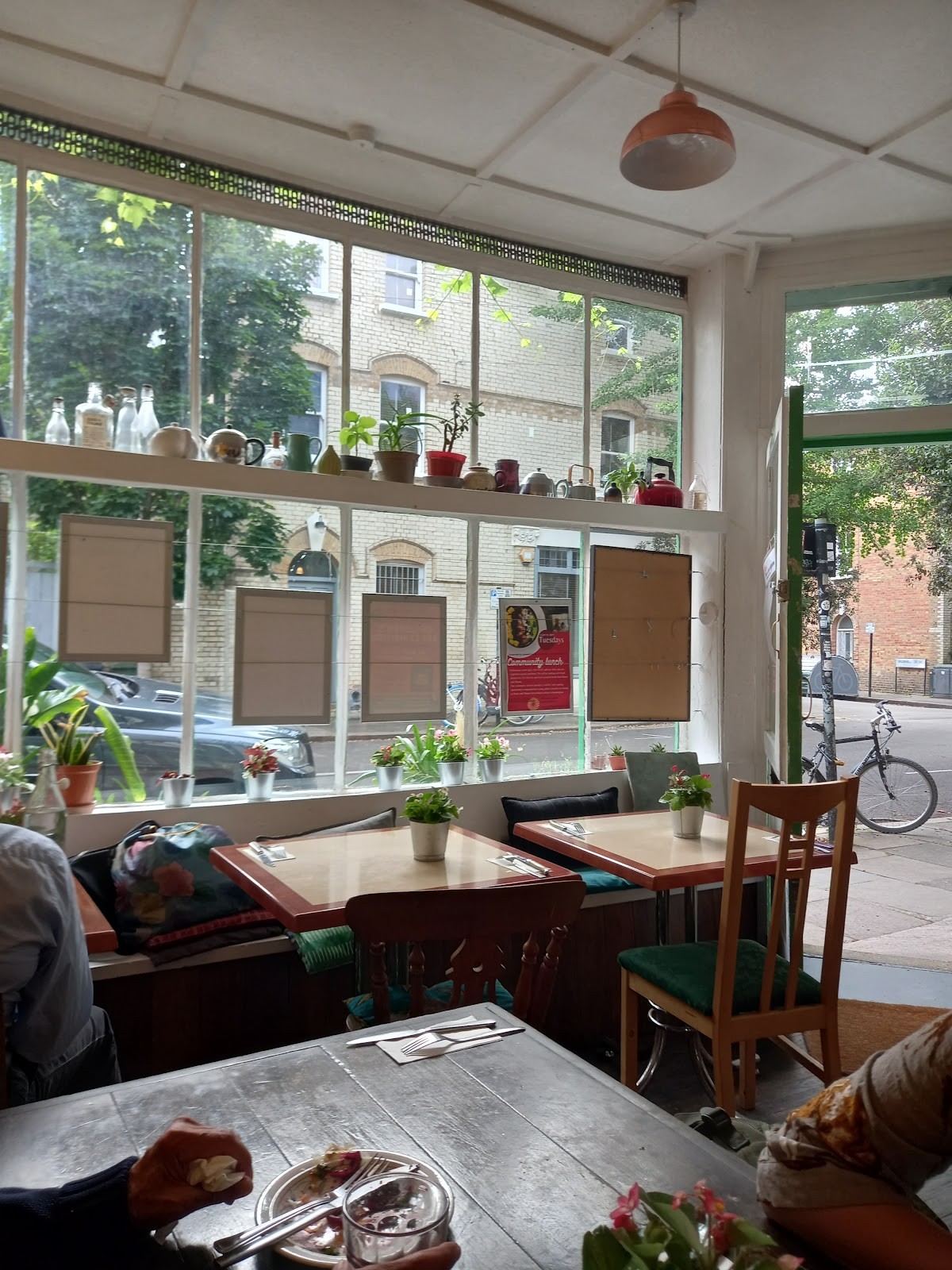 Bonnington Cafe and Community Centre: the place