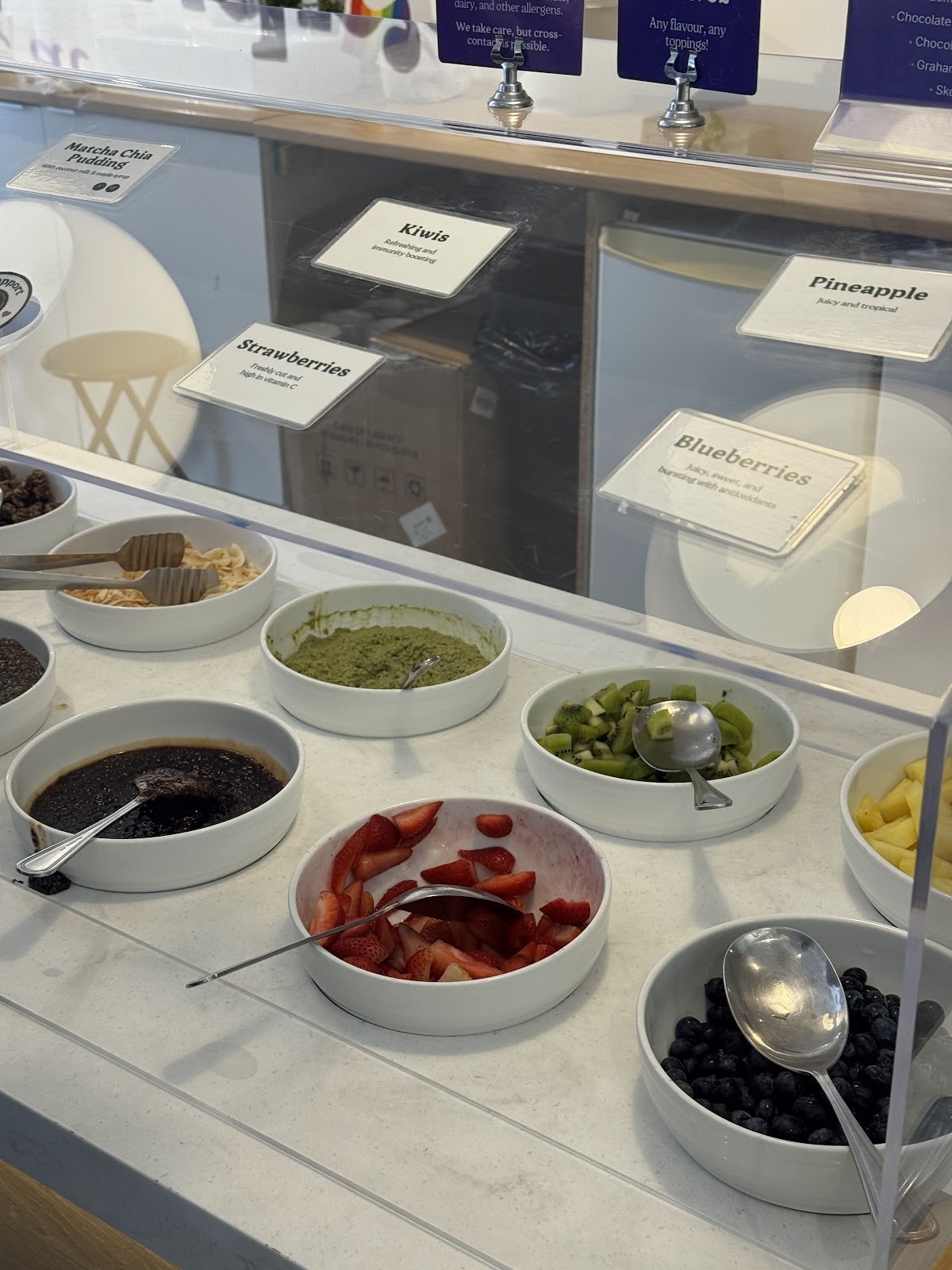 Haydn's Açaí & Frozen Yogurt: the place