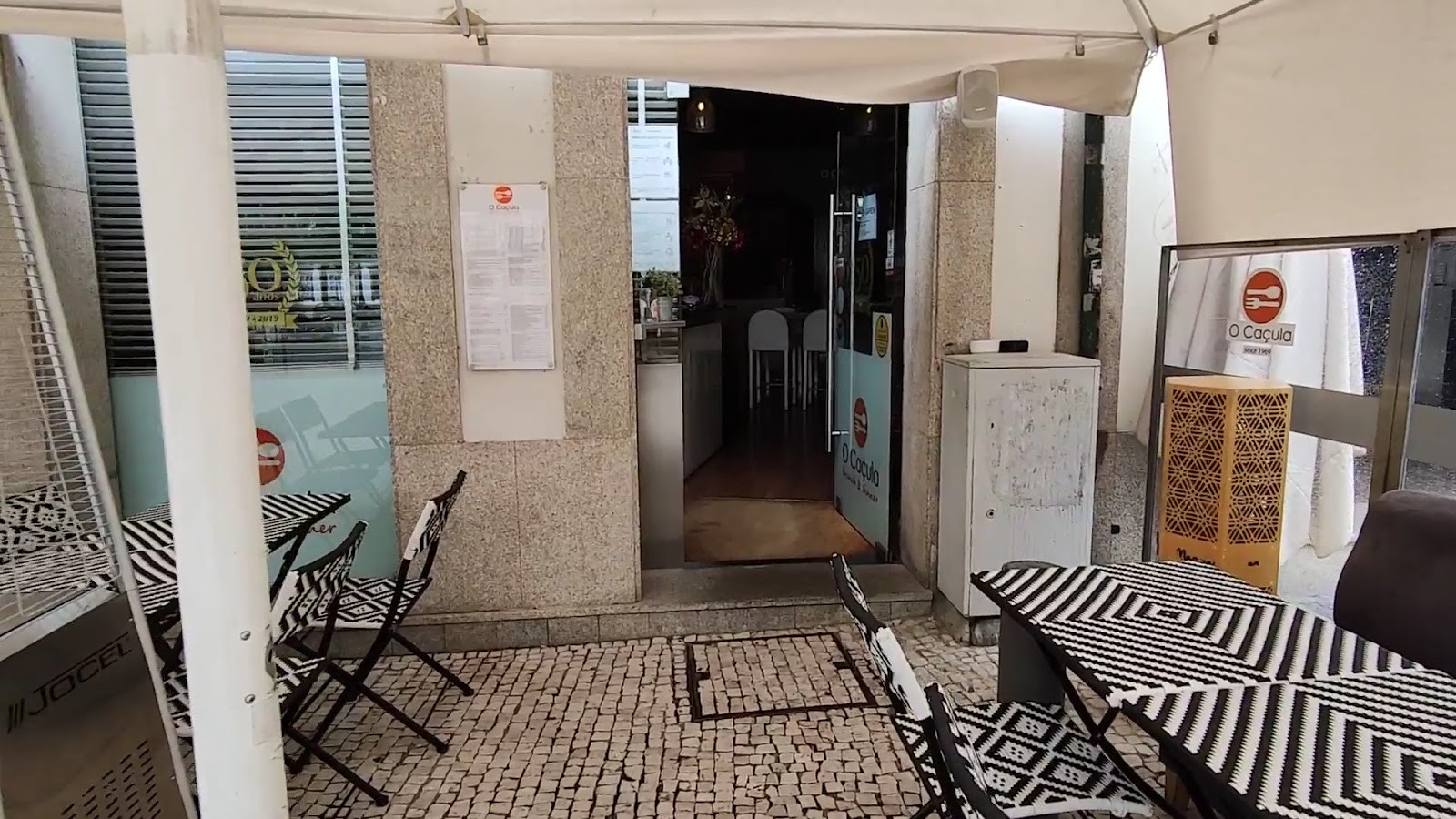 O Caçula: the place