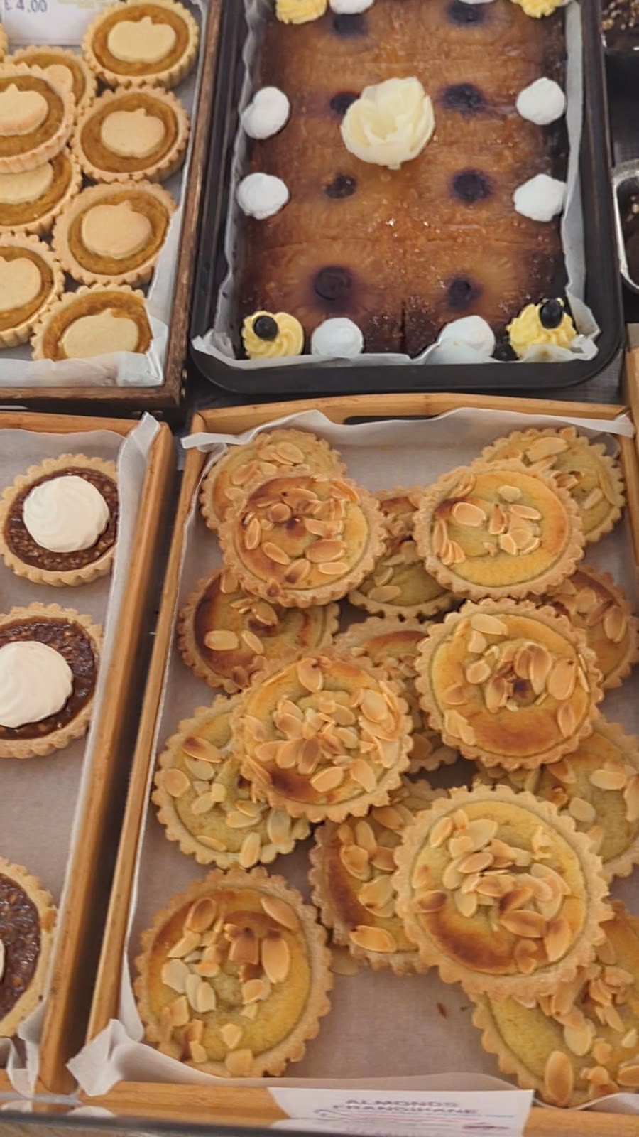Vegan Sweet Tooth: food & drinks