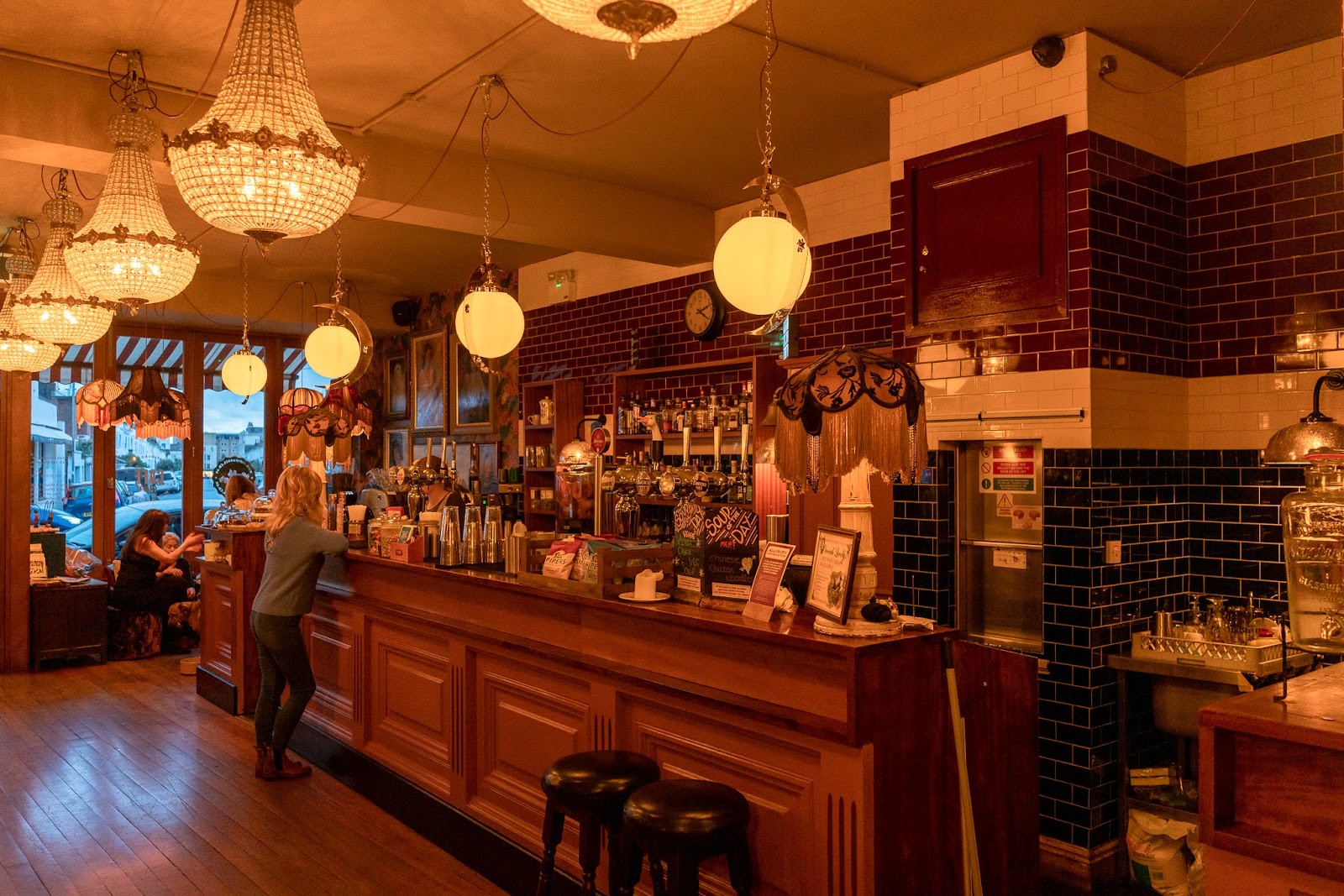 Modelo Lounge: the place