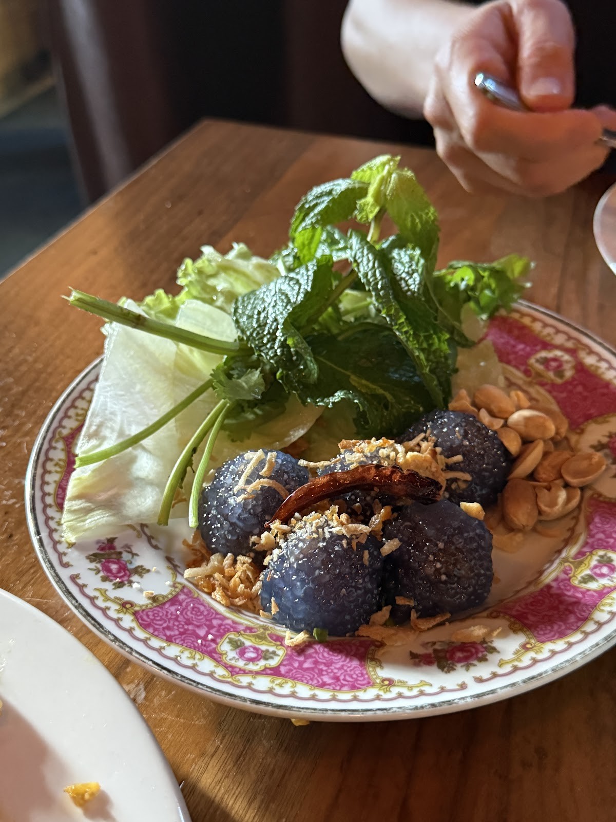 Lao Lao Bar: food & drinks