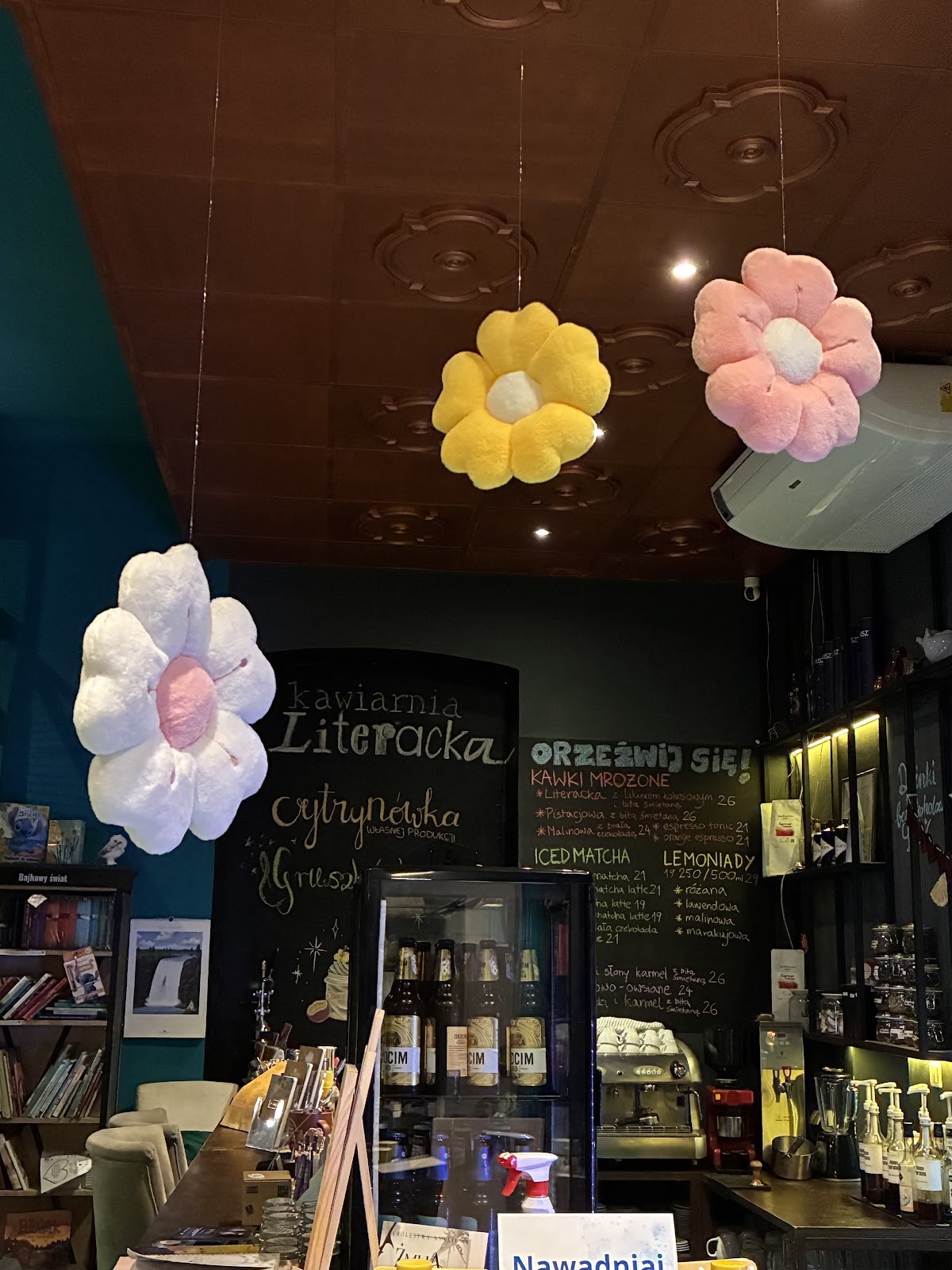 Kawiarnia Literacka: the place