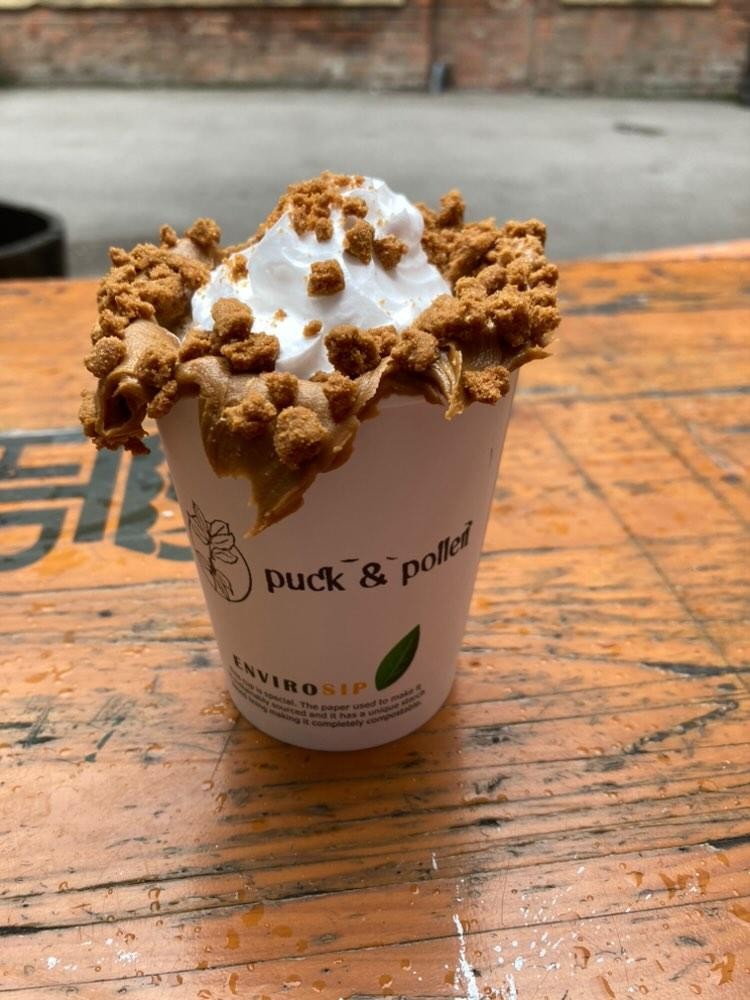 Puck & Pollen: food & drinks