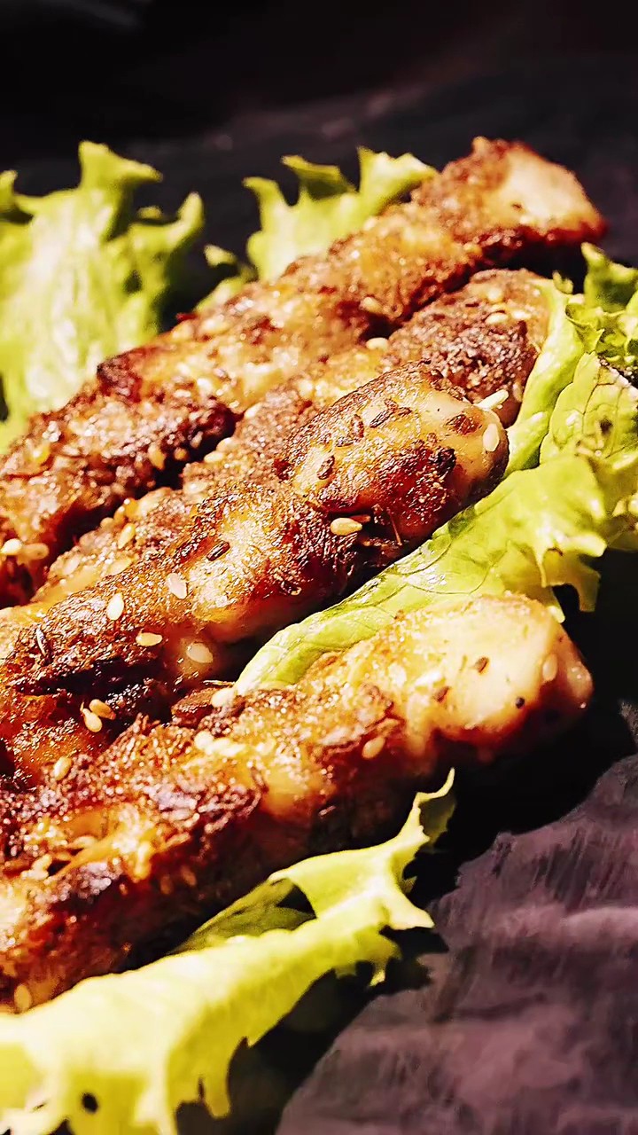 VegeDelight Vegetarian Restaurant Toronto 波羅蜜養生素食餐厅: food & drinks