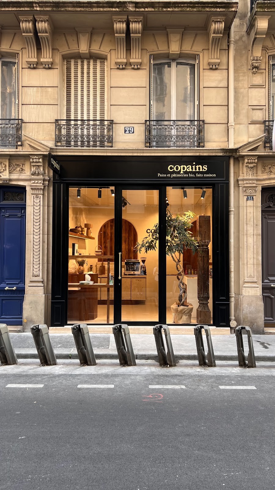 Copains: the place