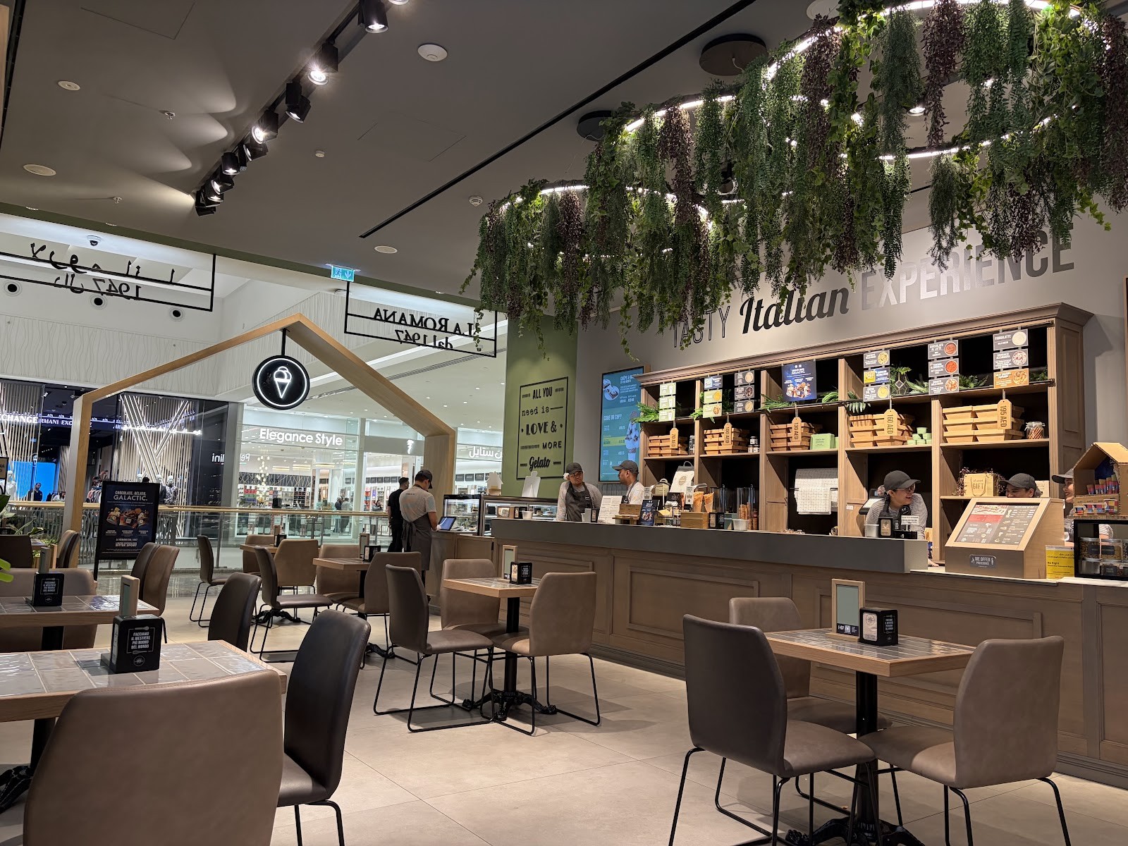 Gelateria La Romana - City Centre Mall: the place