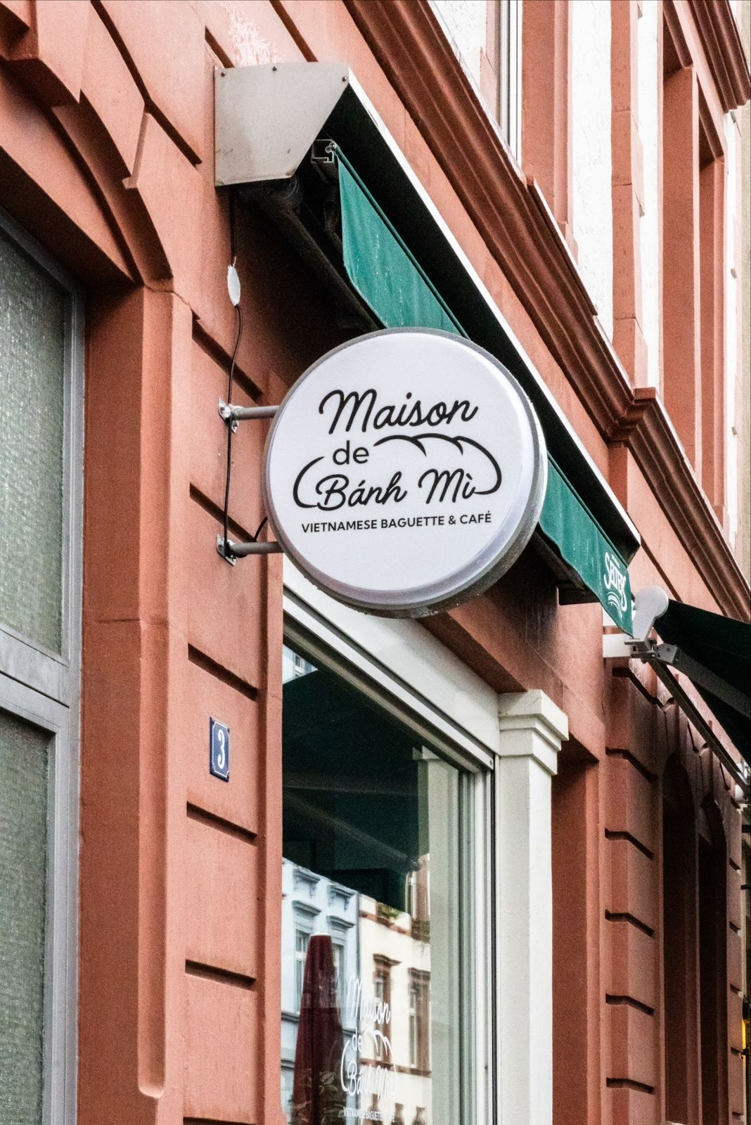 Maison de Bánh Mì: the place