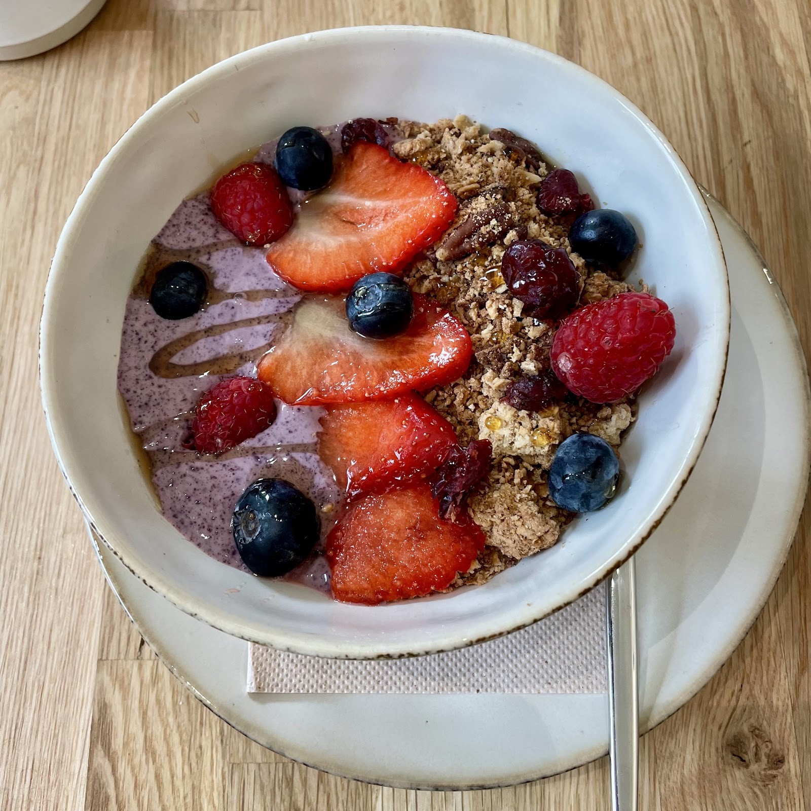 Lil Bake: food & drinks