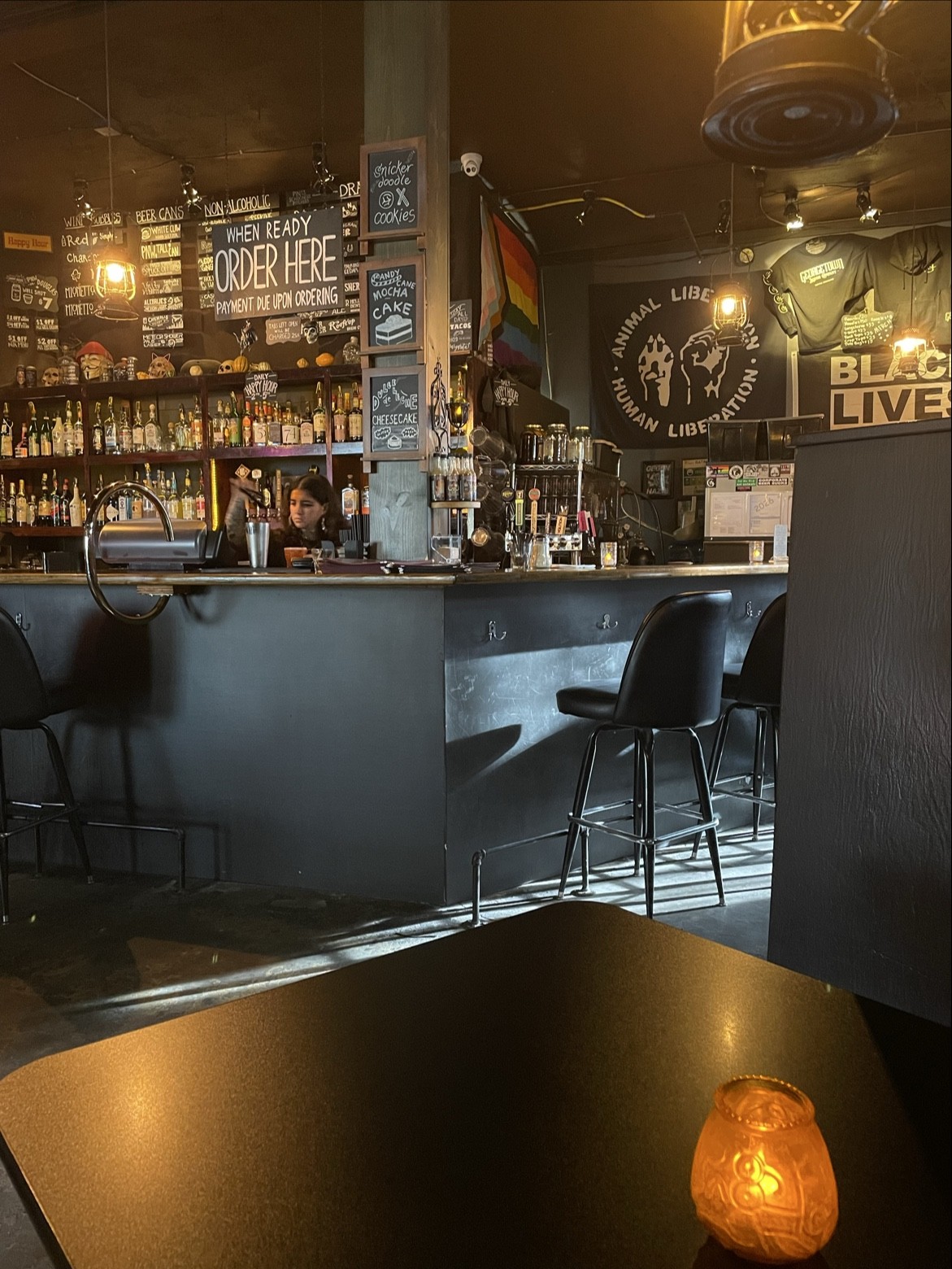 Georgetown Liquor Company: the place