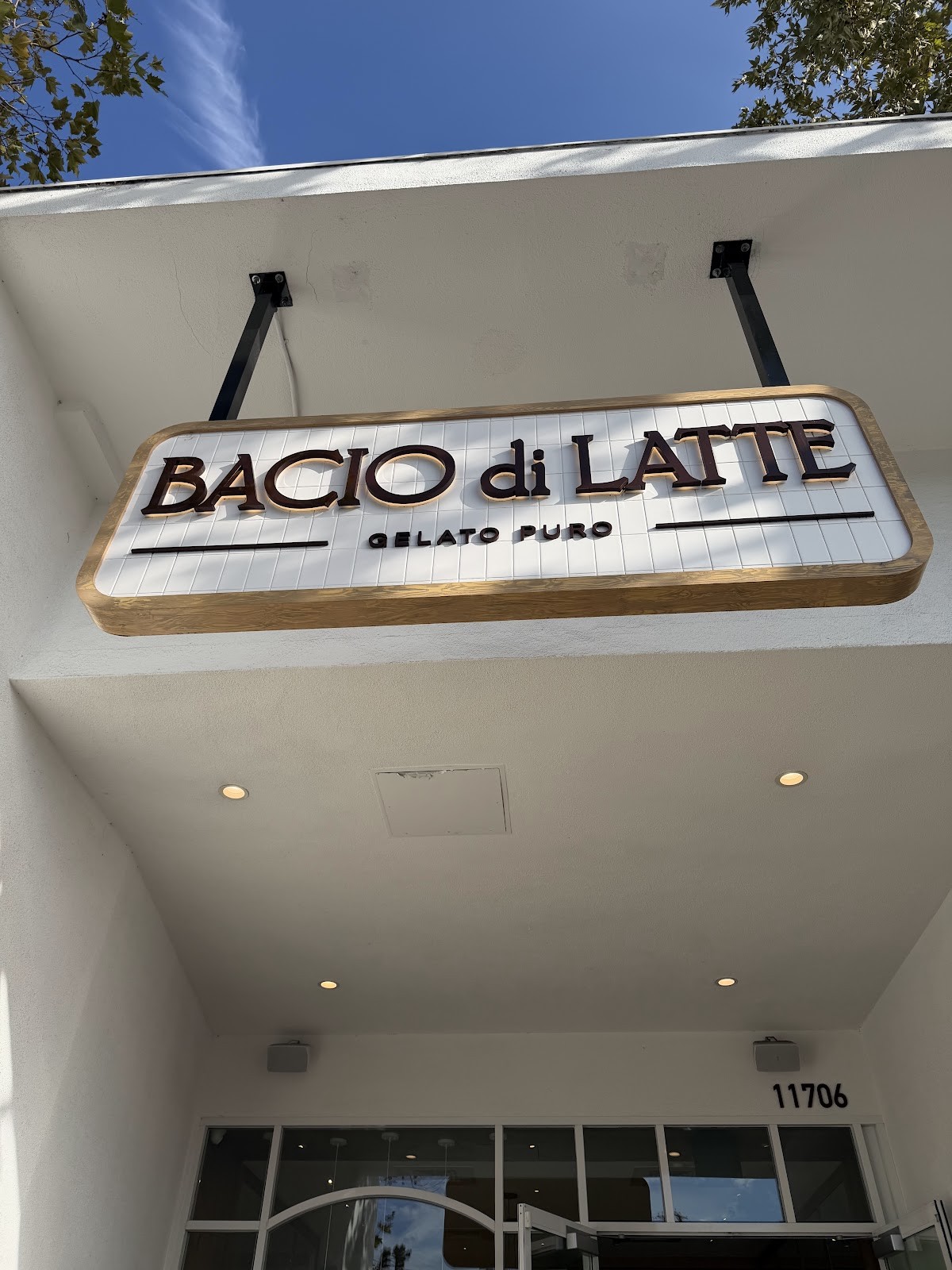 Bacio di Latte | Brentwood, LA: the place