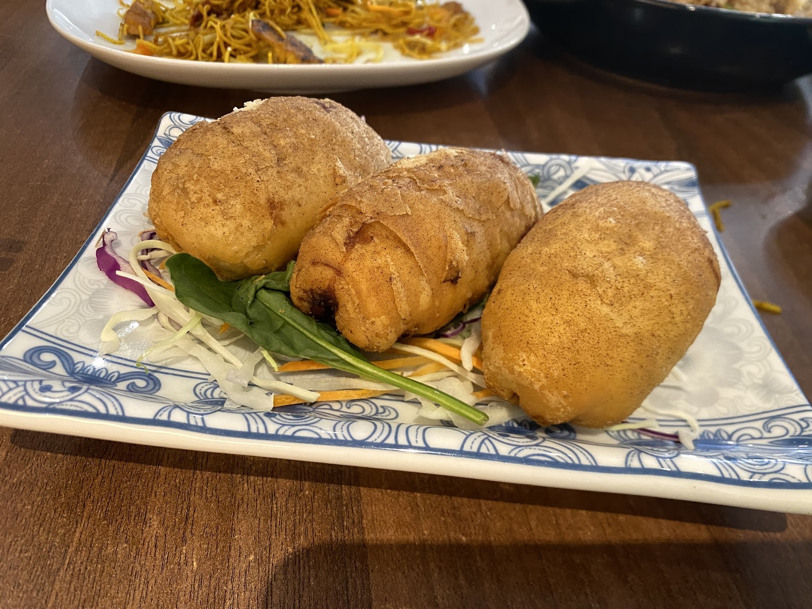 Lotus Plant Based Kitchen: food & drinks