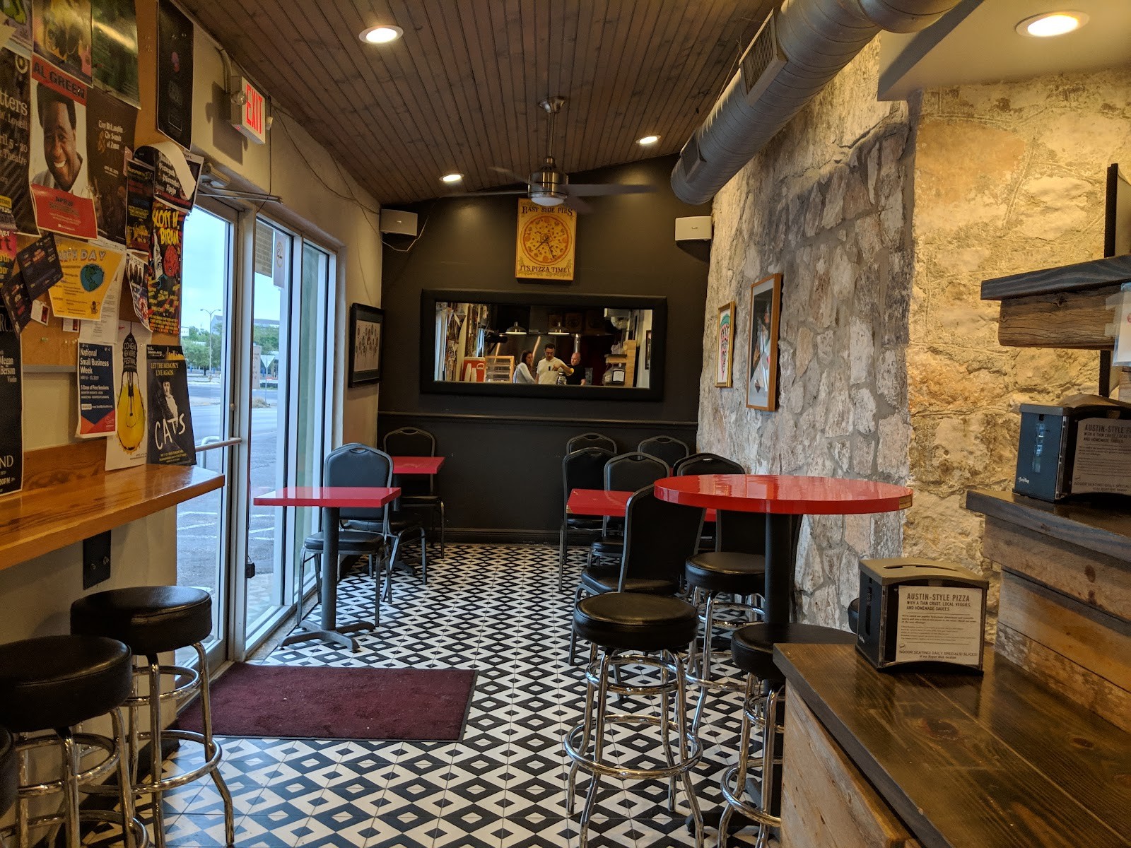 East Side Pies: the place