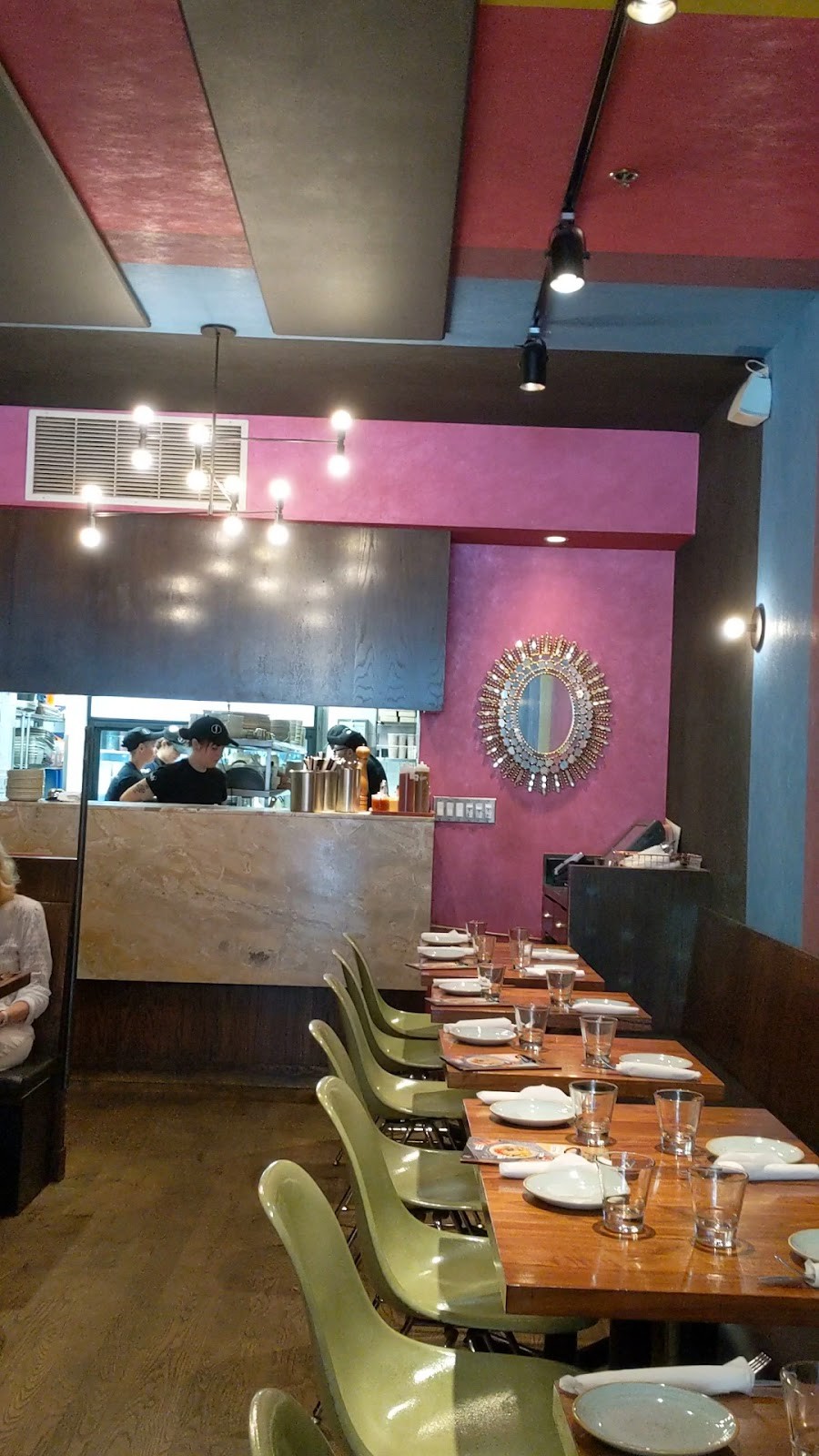 Fresh Kitchen + Juice Bar: the place