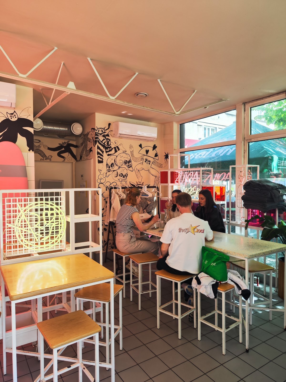 Vegan Ramen Shop Muranów: the place