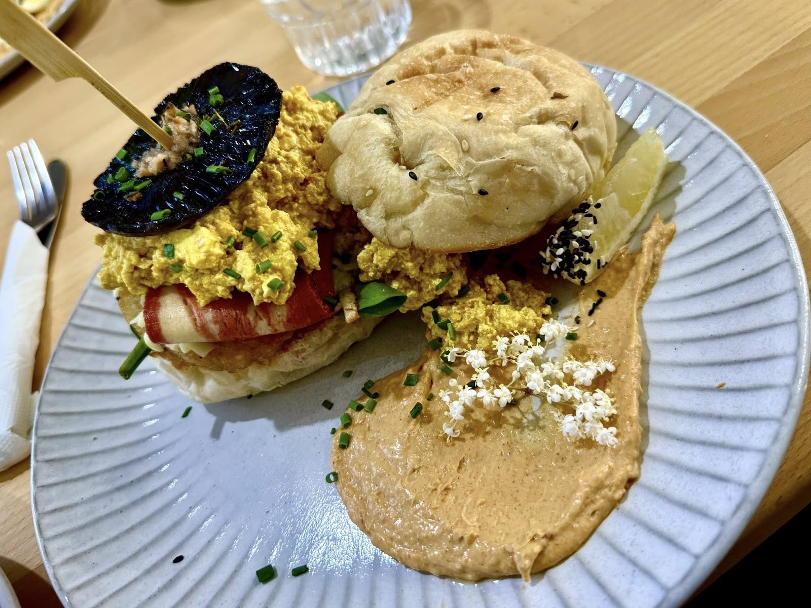 Wombat Cafe & Store: food & drinks