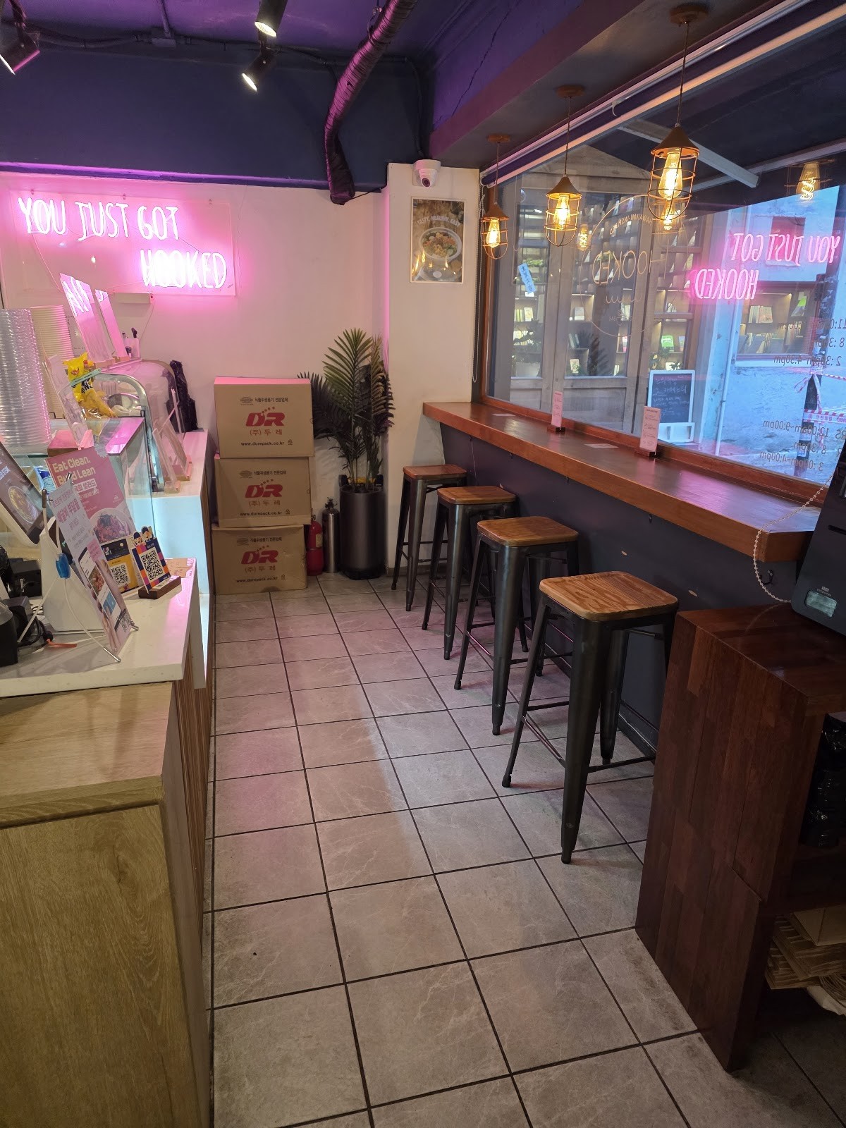 HOOKED POKE: the place