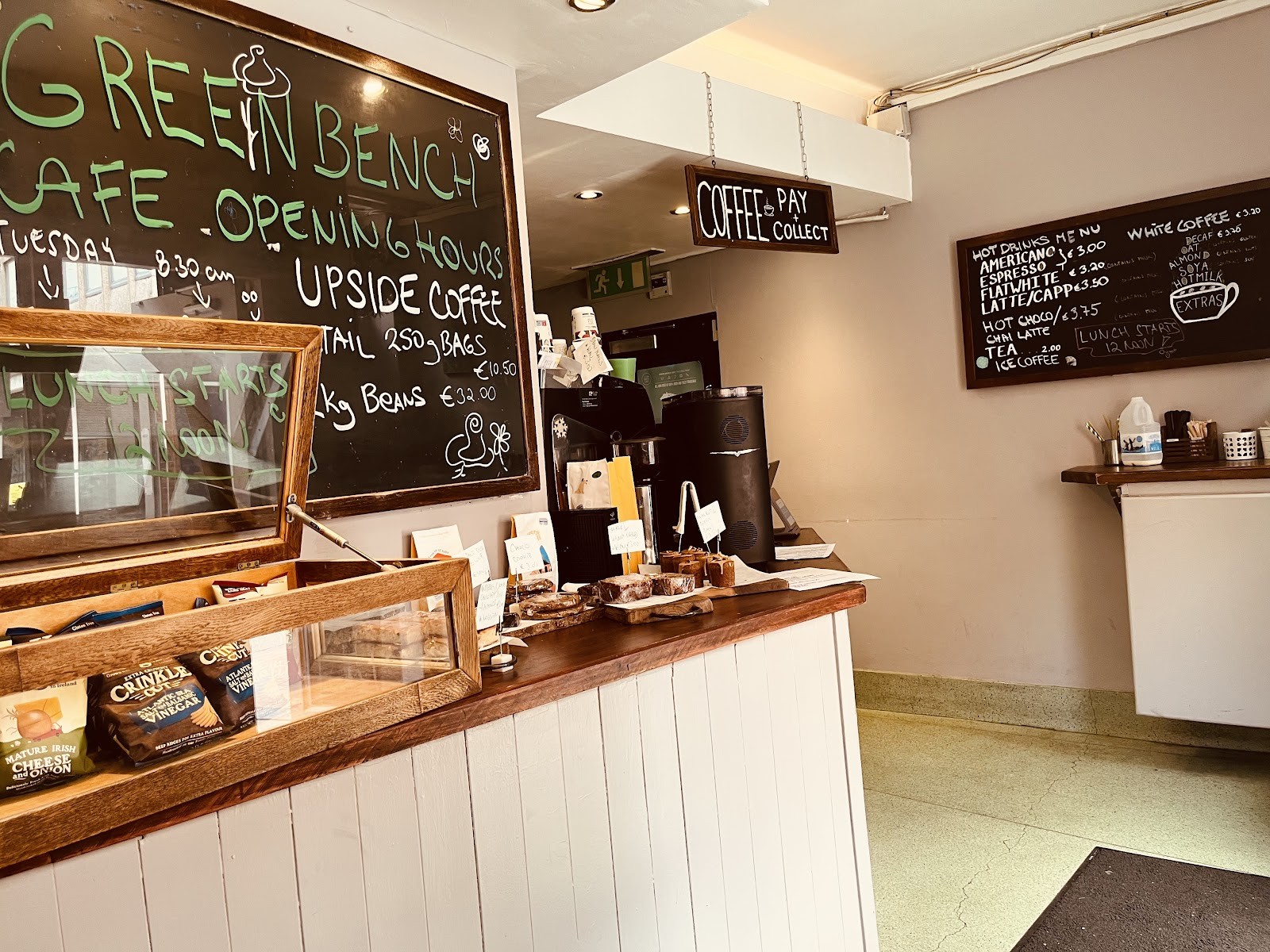 Green Bench Cafe: the place