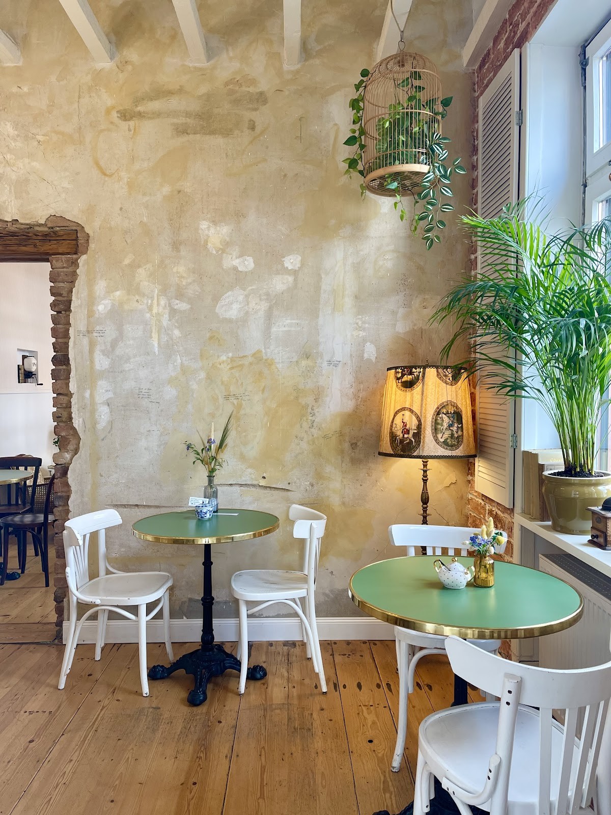 Im Glück: the place