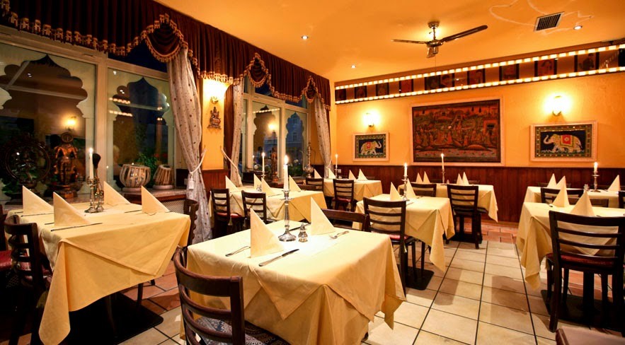 Bollywood Indisches Restaurant München: the place