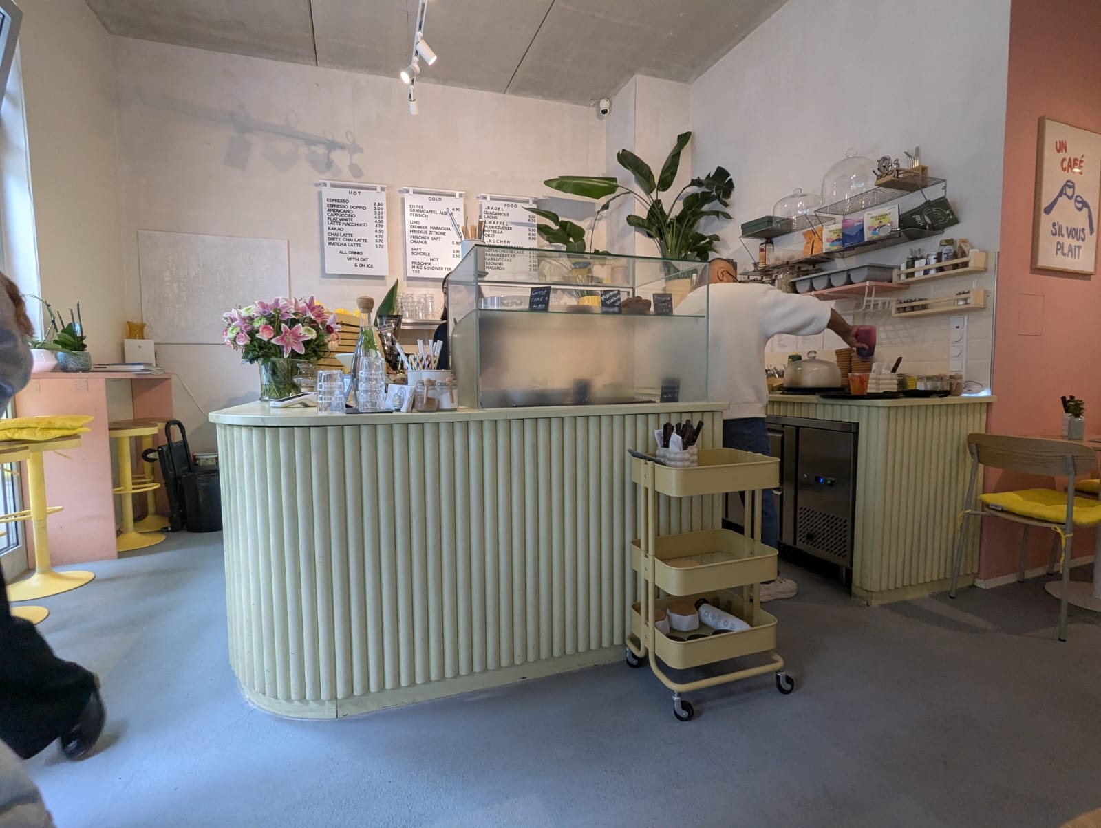 Nooni Café - Bake & Breakfast: the place