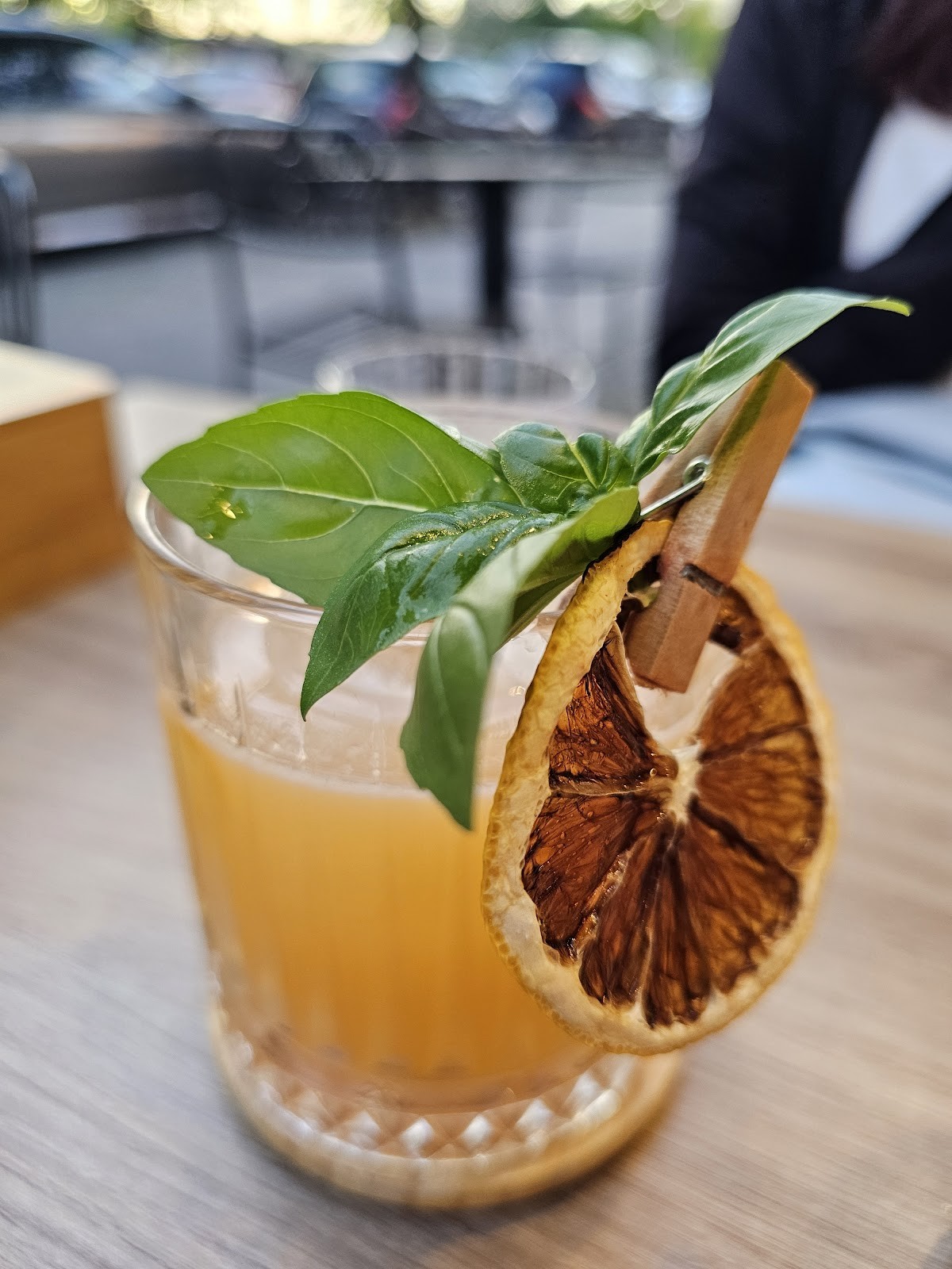 Shisomen Vegan Ramen & Cocktails: food & drinks