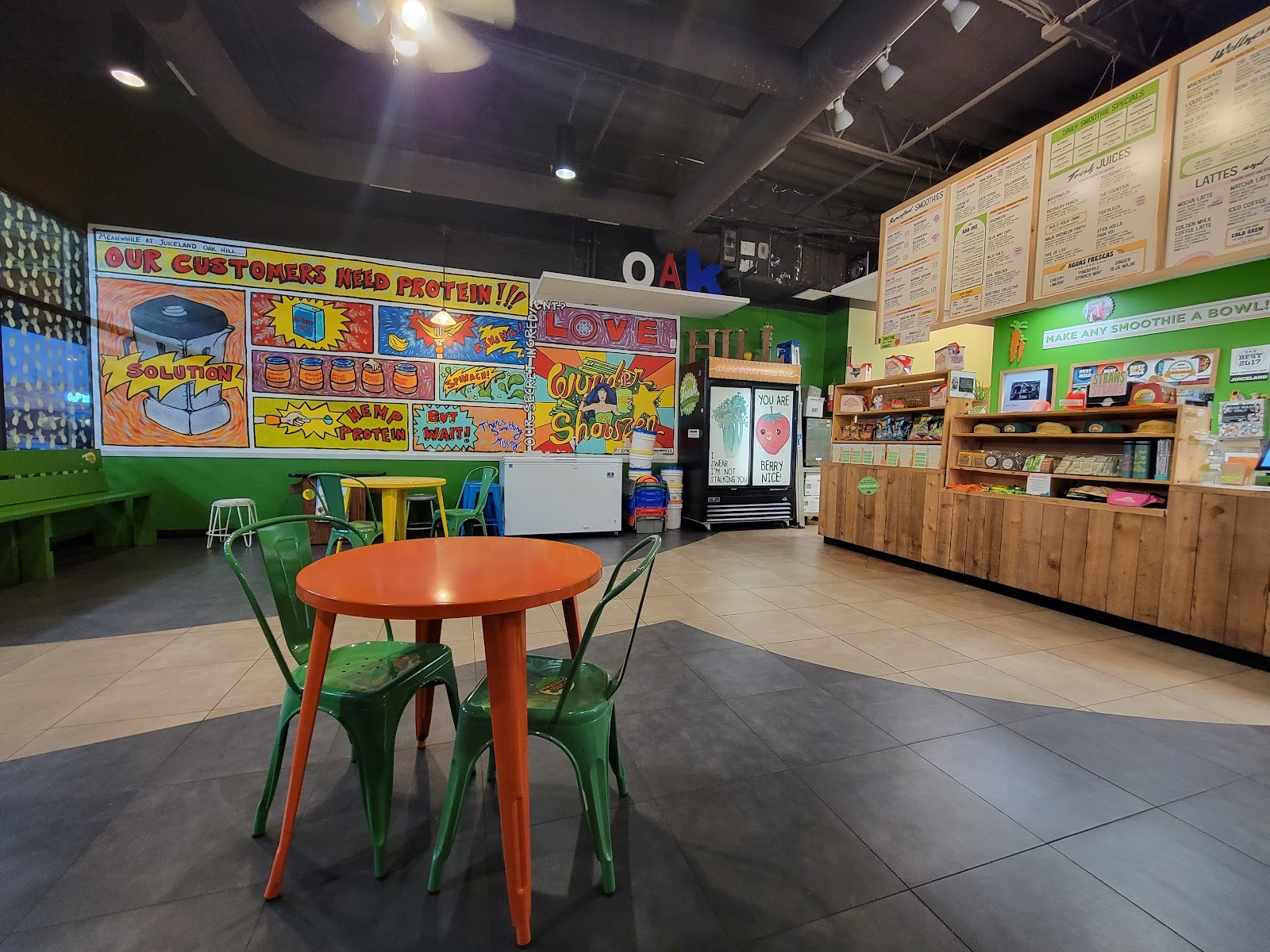 JuiceLand - Oak Hill: the place