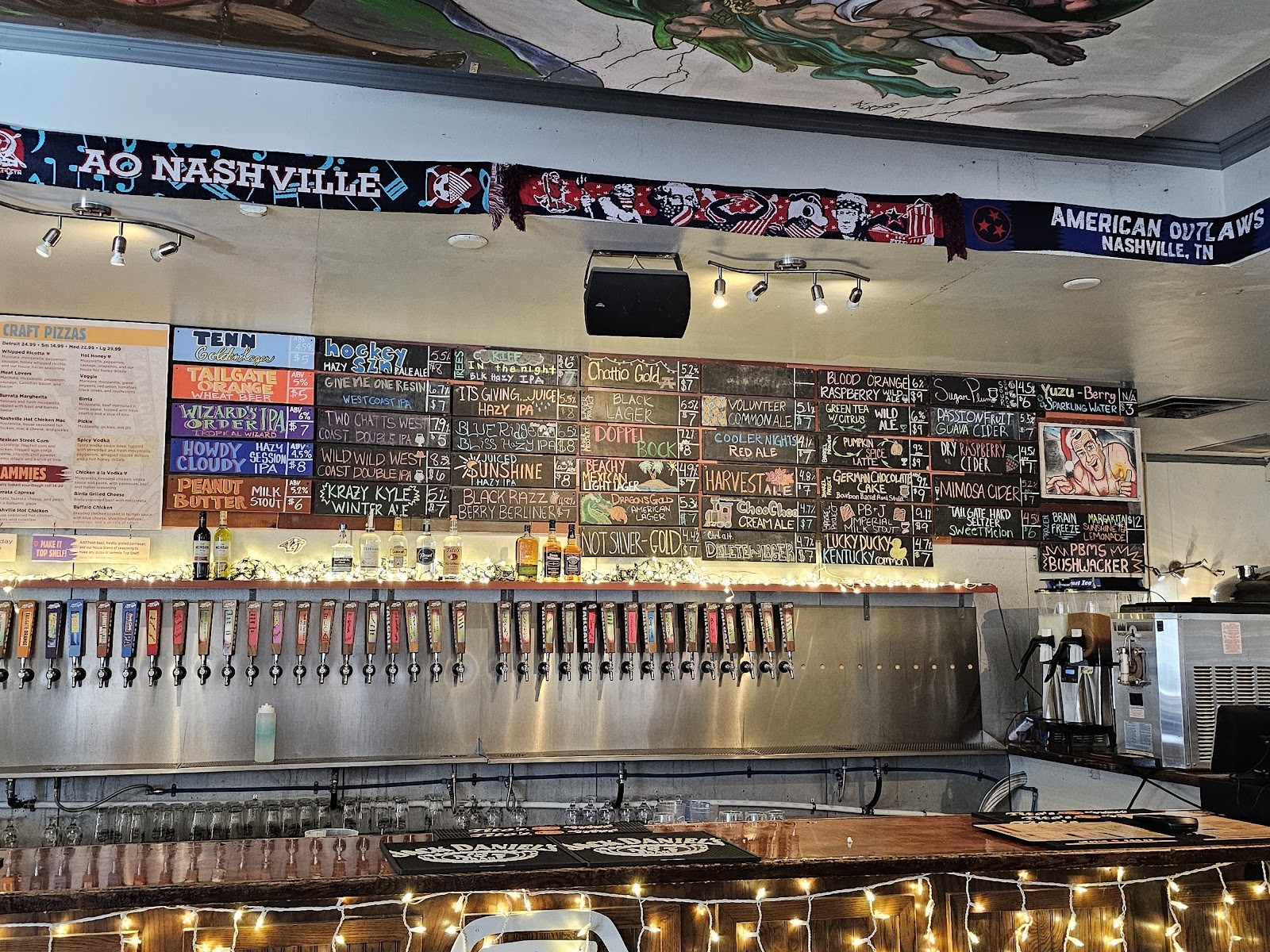 TailGate Brewery Music Row: the place