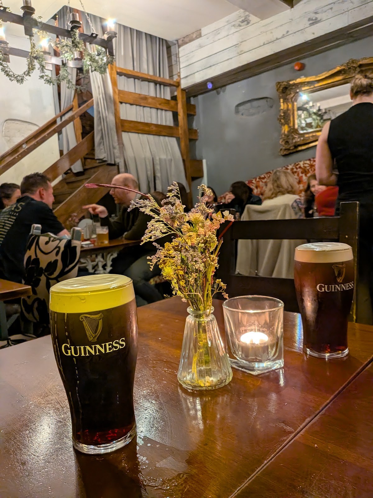 City Wine Bar + Kitchen: the place
