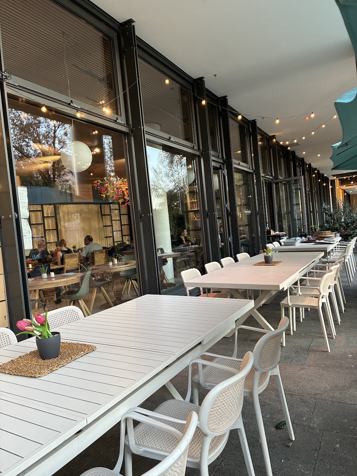 Weilands Wellfood: the place