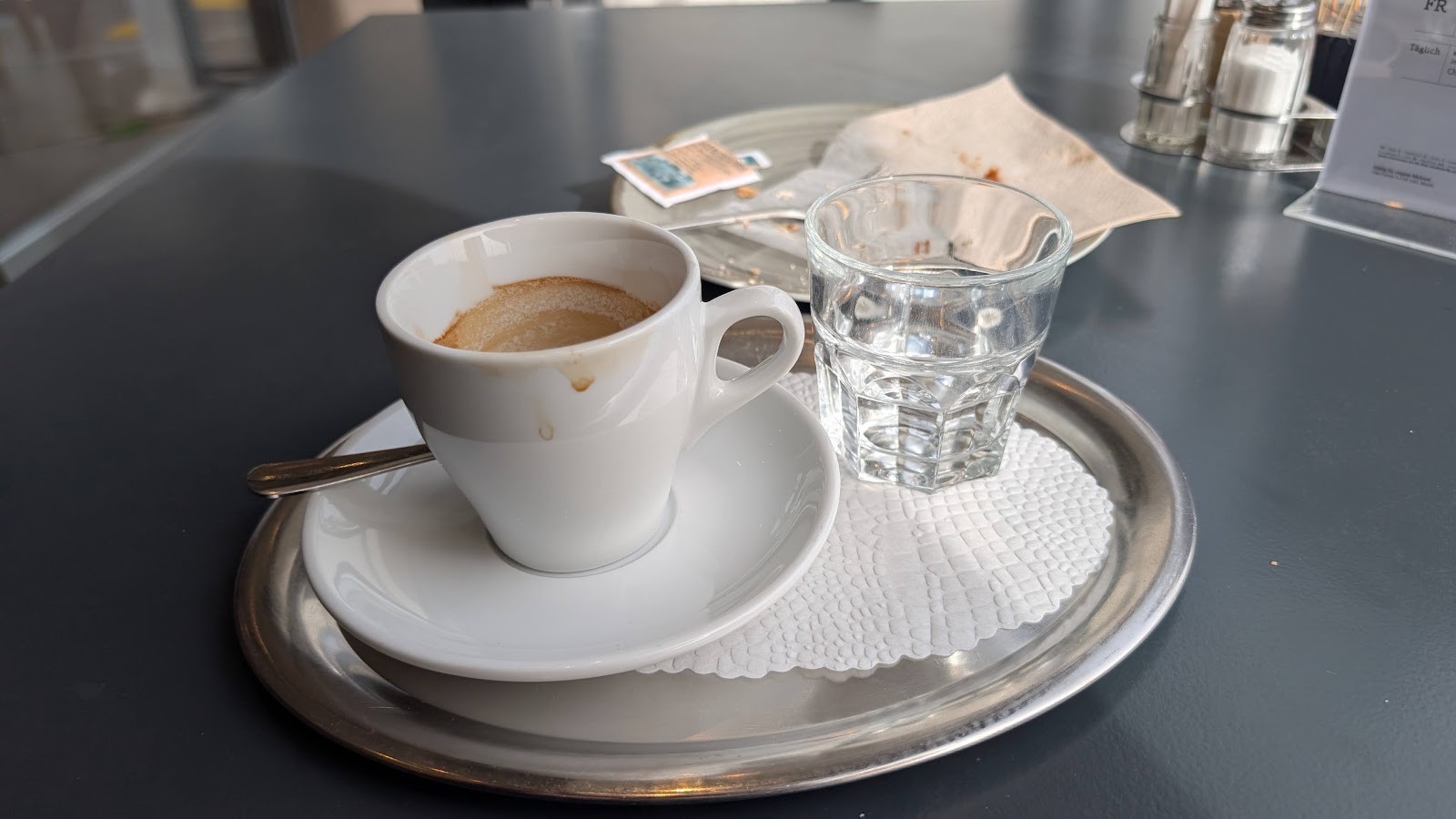 Enzian Vegane Bäckerei: food & drinks